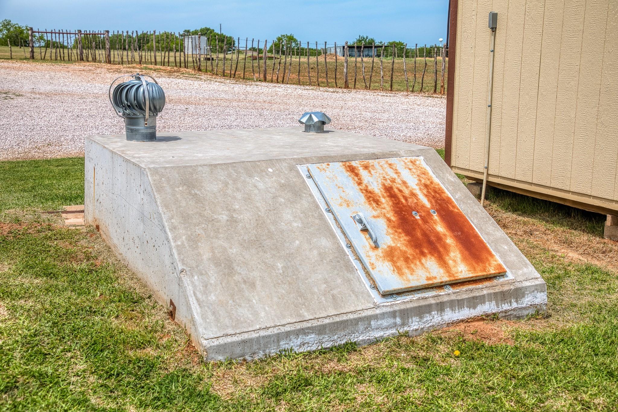 2543 FM 975, Caldwell, TX 77836