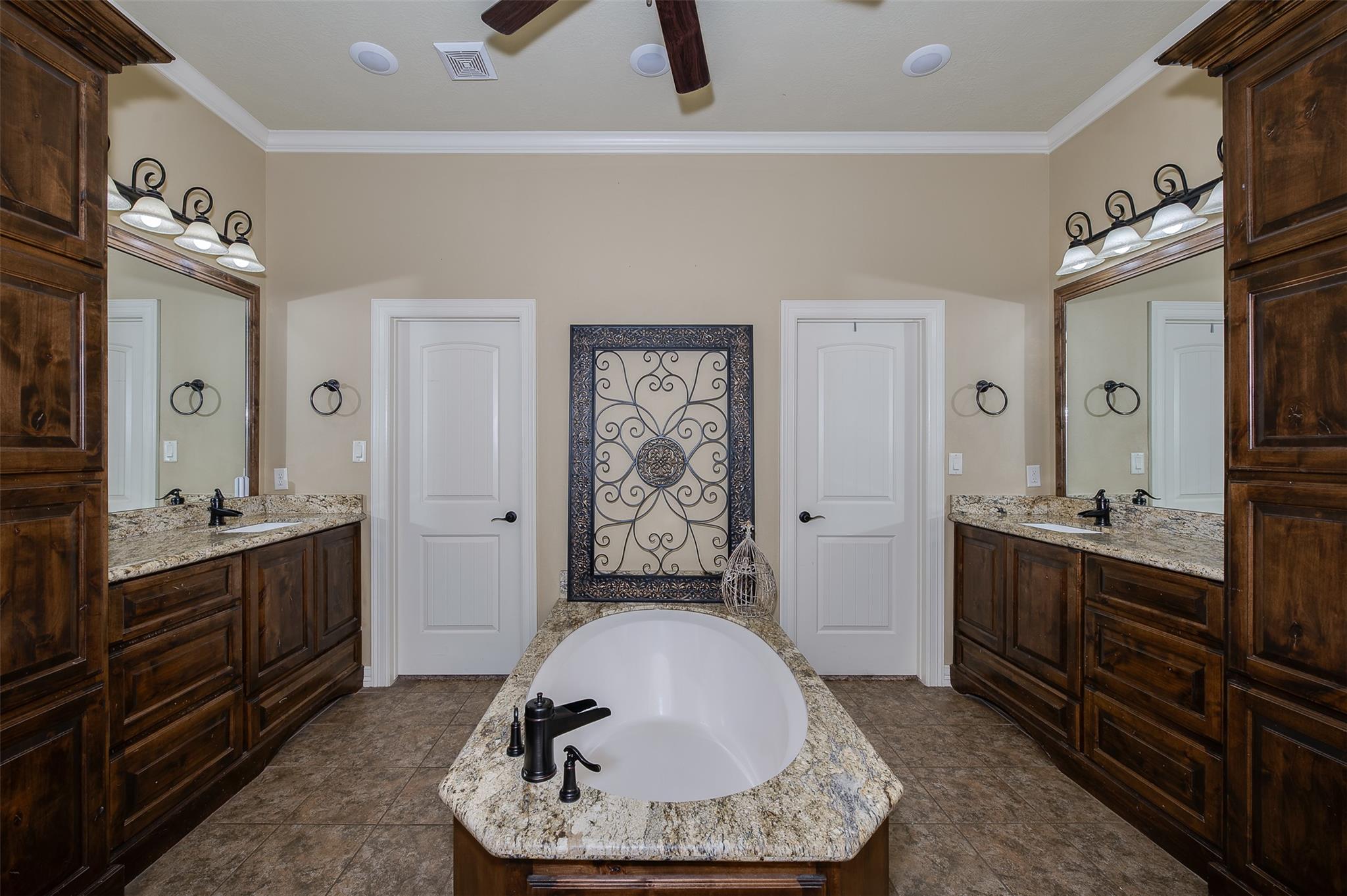 2543 FM 975, Caldwell, TX 77836