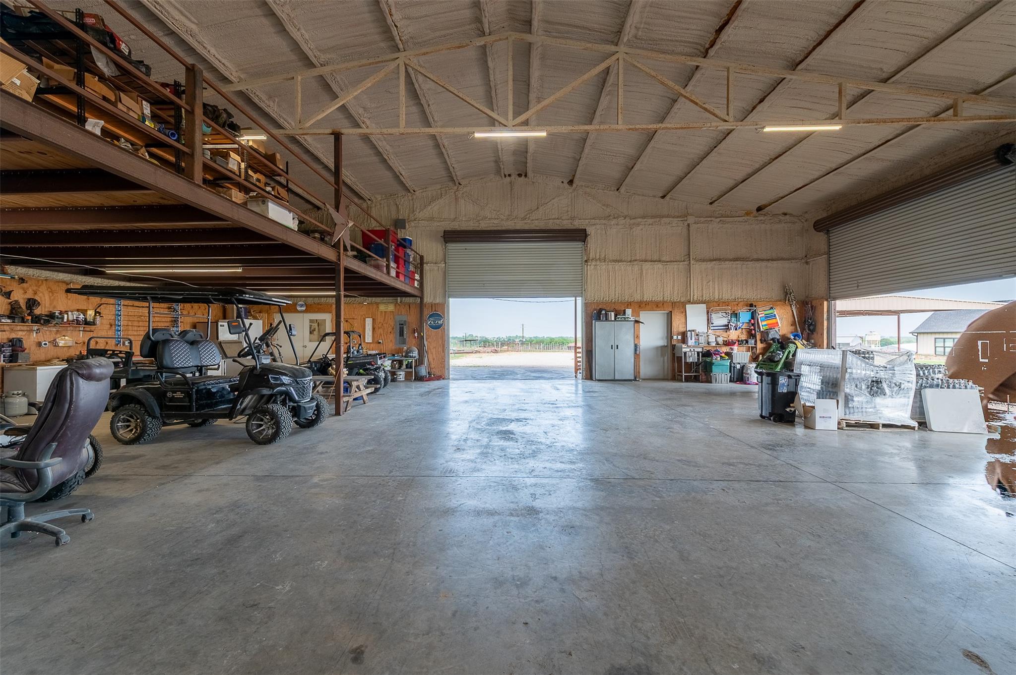 2543 FM 975, Caldwell, TX 77836