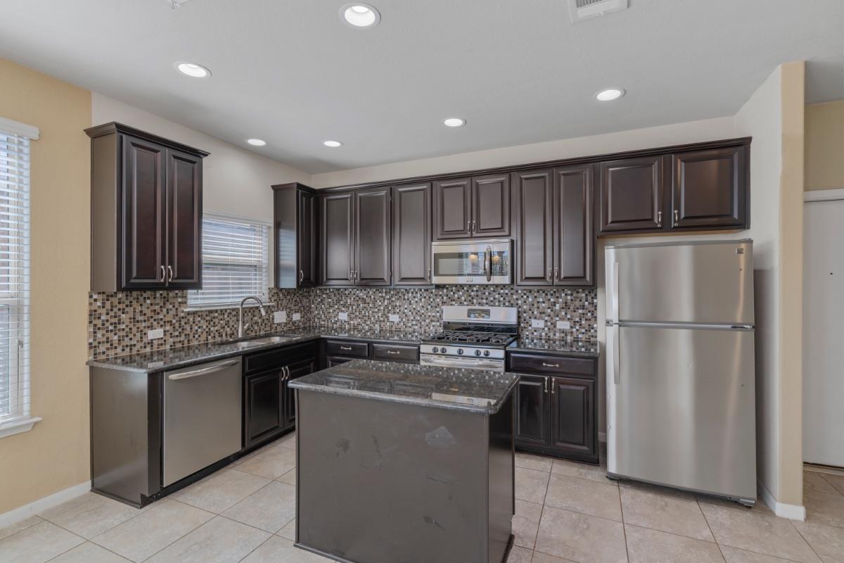 105 Checkerspot Ct, Georgetown, TX 78626