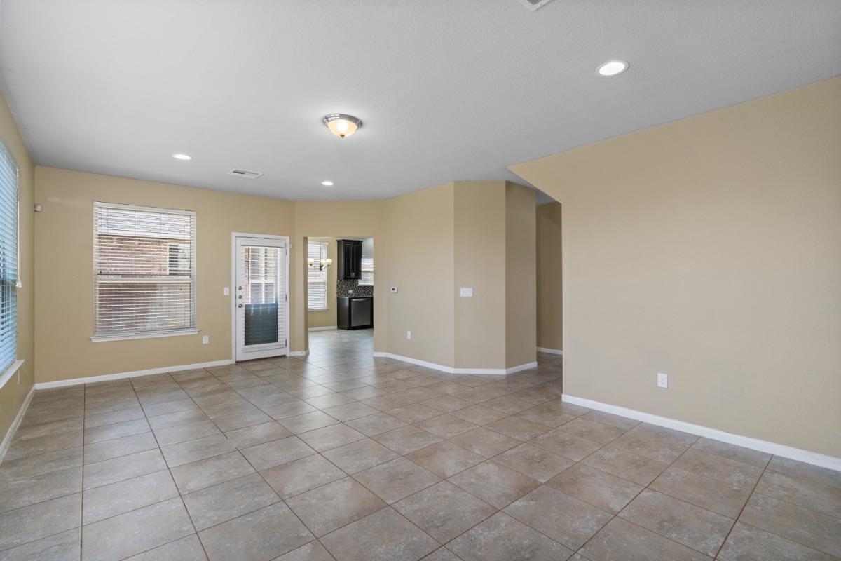 105 Checkerspot Ct, Georgetown, TX 78626