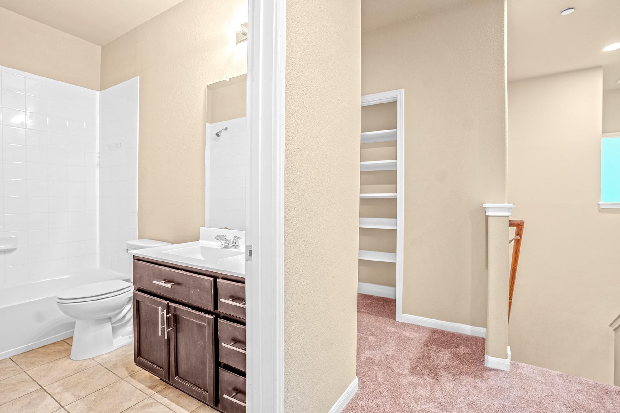 2880 Donnell Dr # 2003, Round Rock, TX 78664