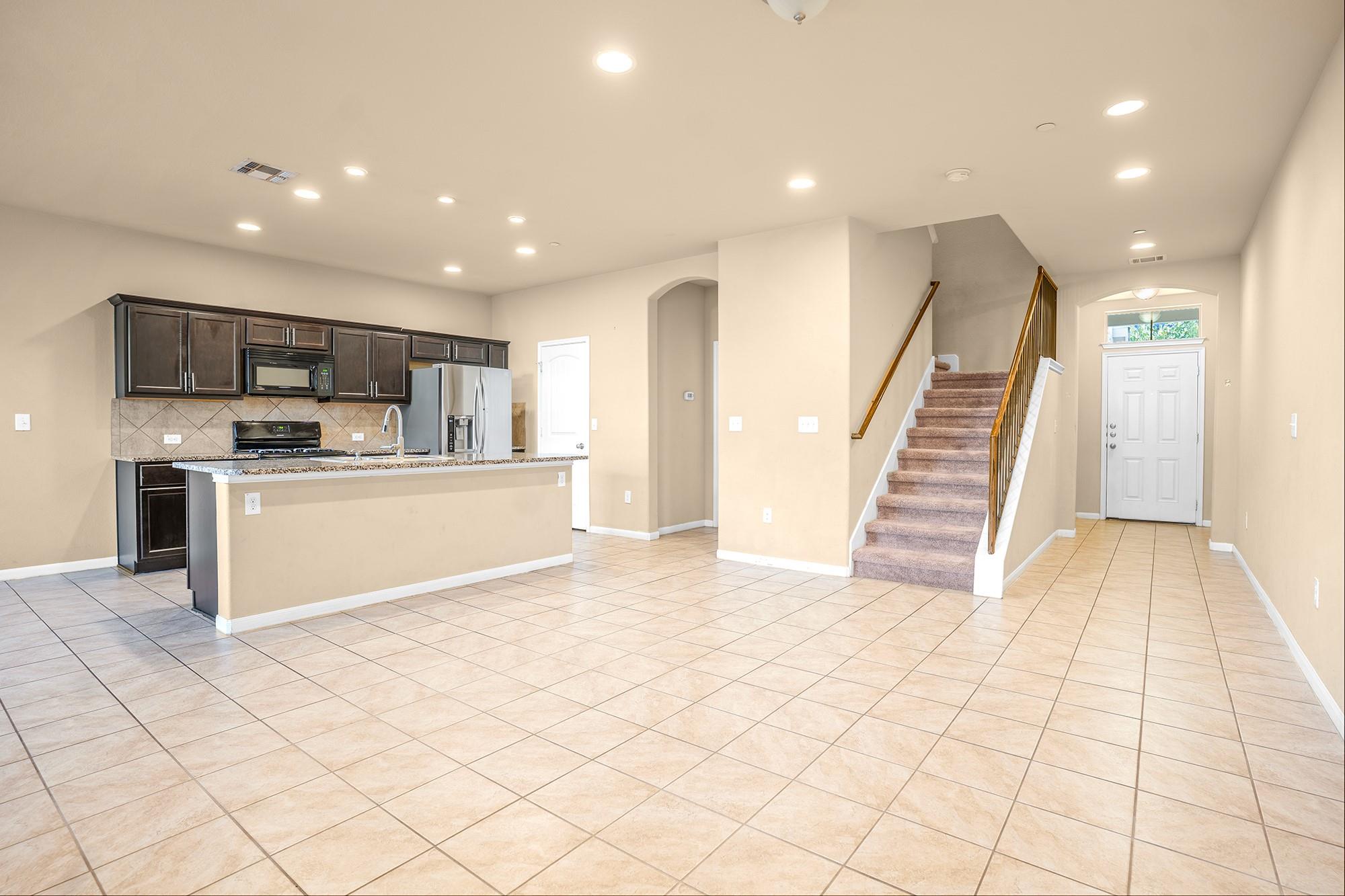 2880 Donnell Dr # 2003, Round Rock, TX 78664