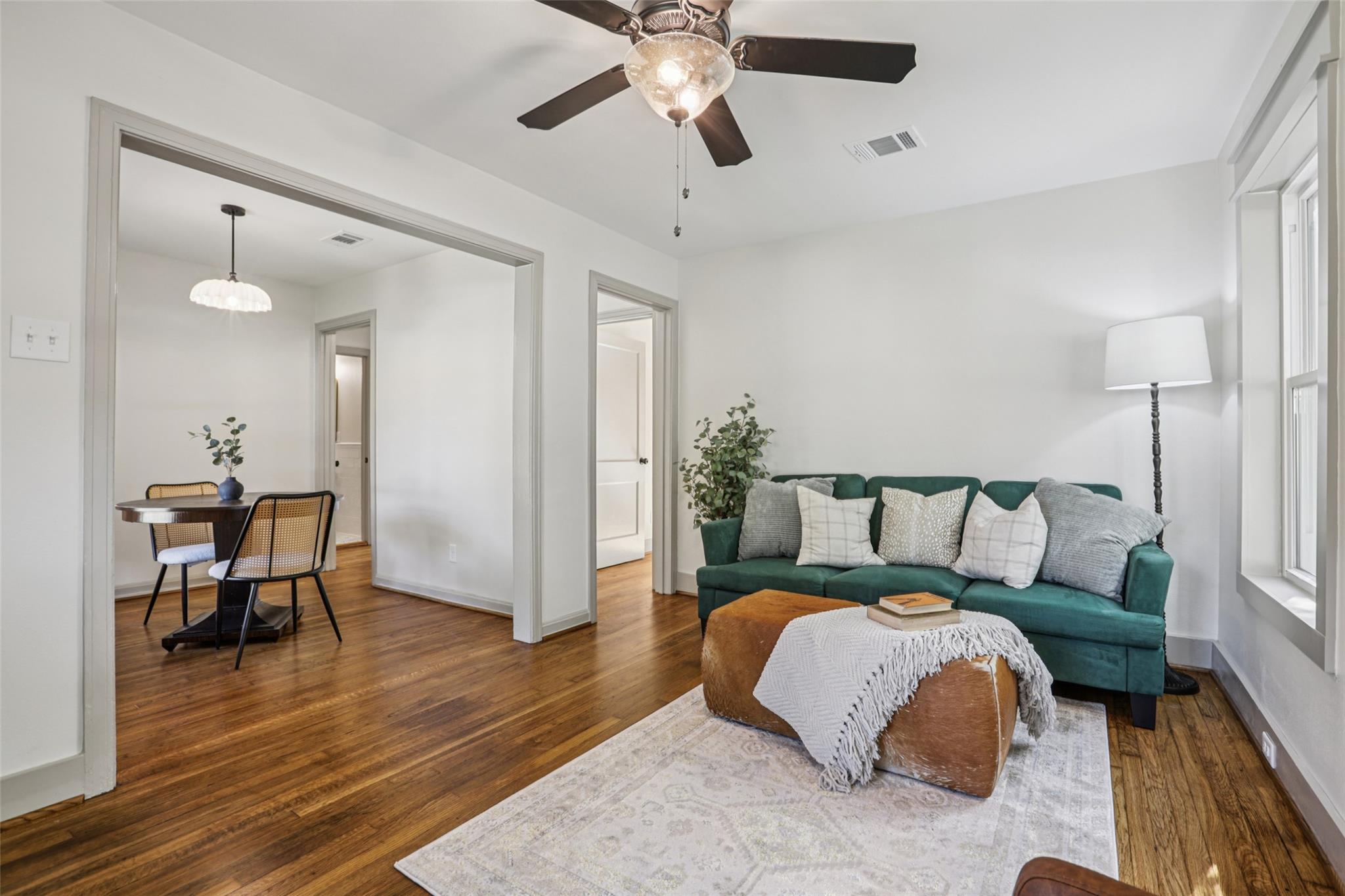 602 Short St, Smithville, TX 78957