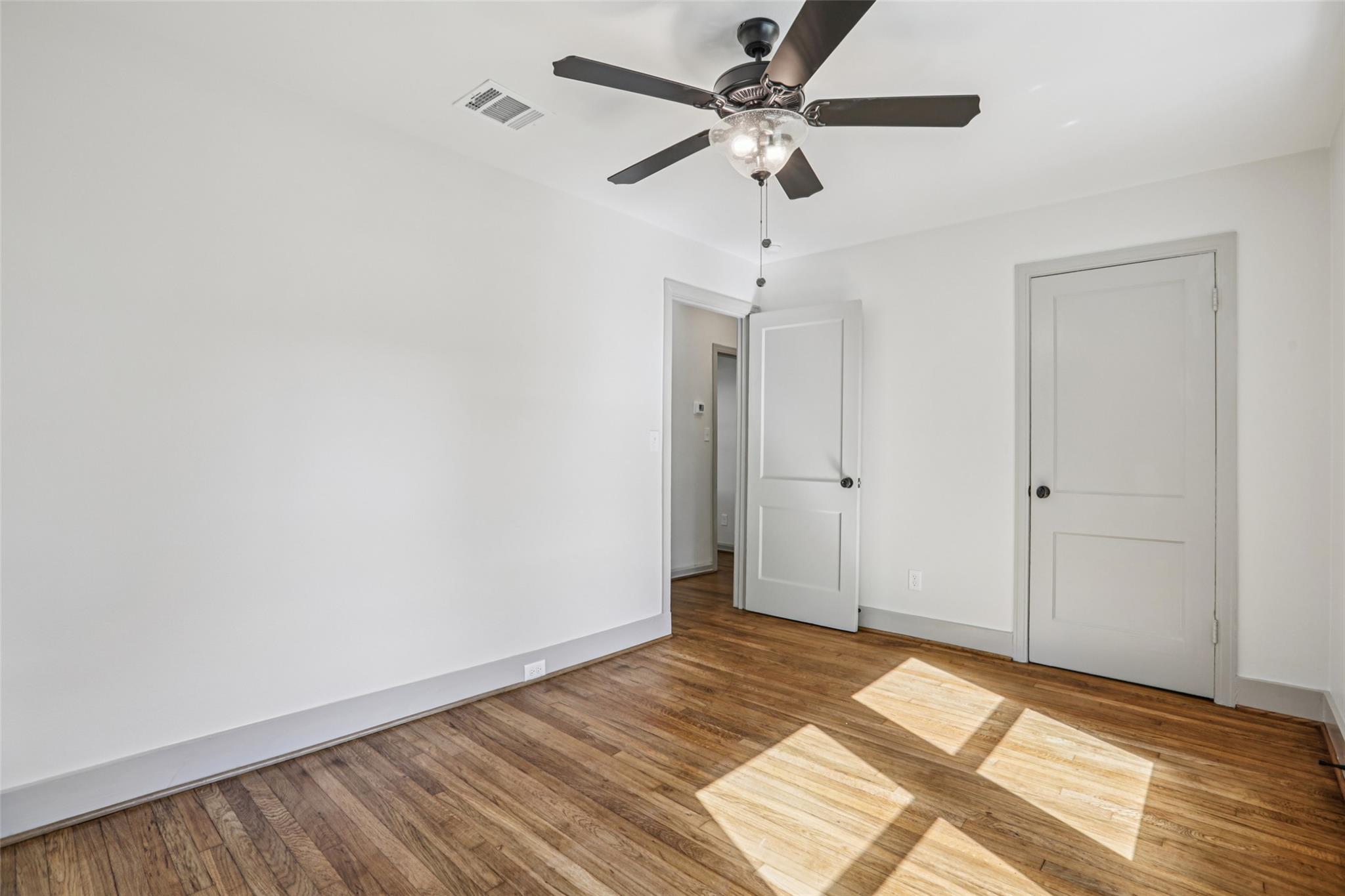 602 Short St, Smithville, TX 78957