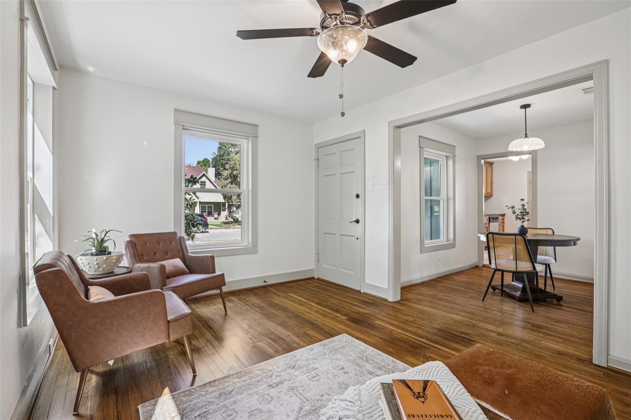 602 Short St, Smithville, TX 78957