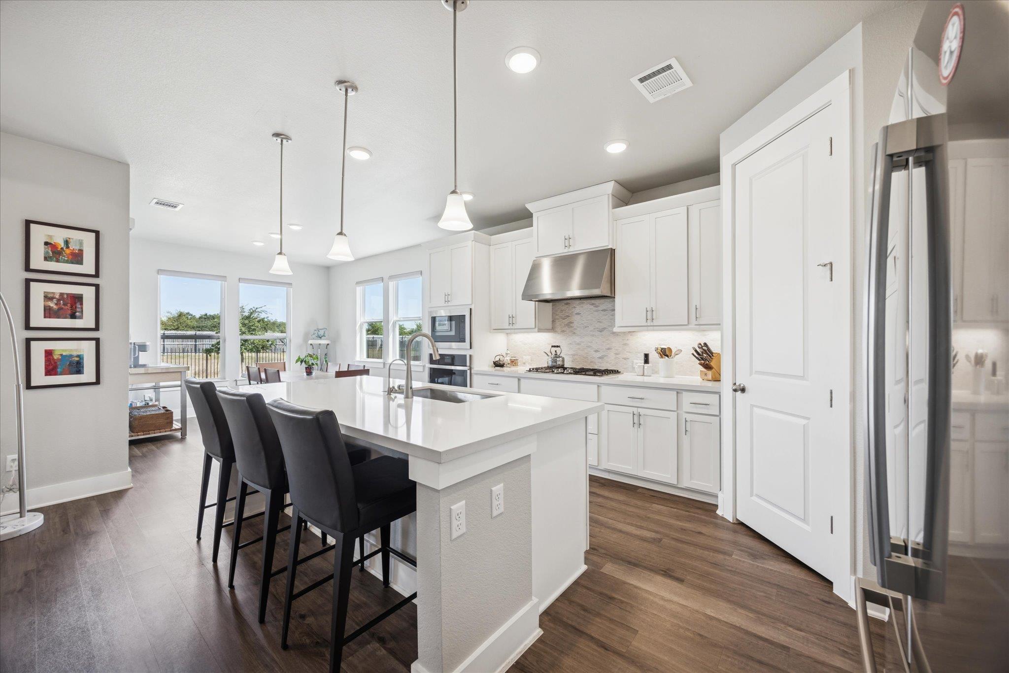 923 Arrowhead Ranch Blvd, Dripping Springs, TX 78620