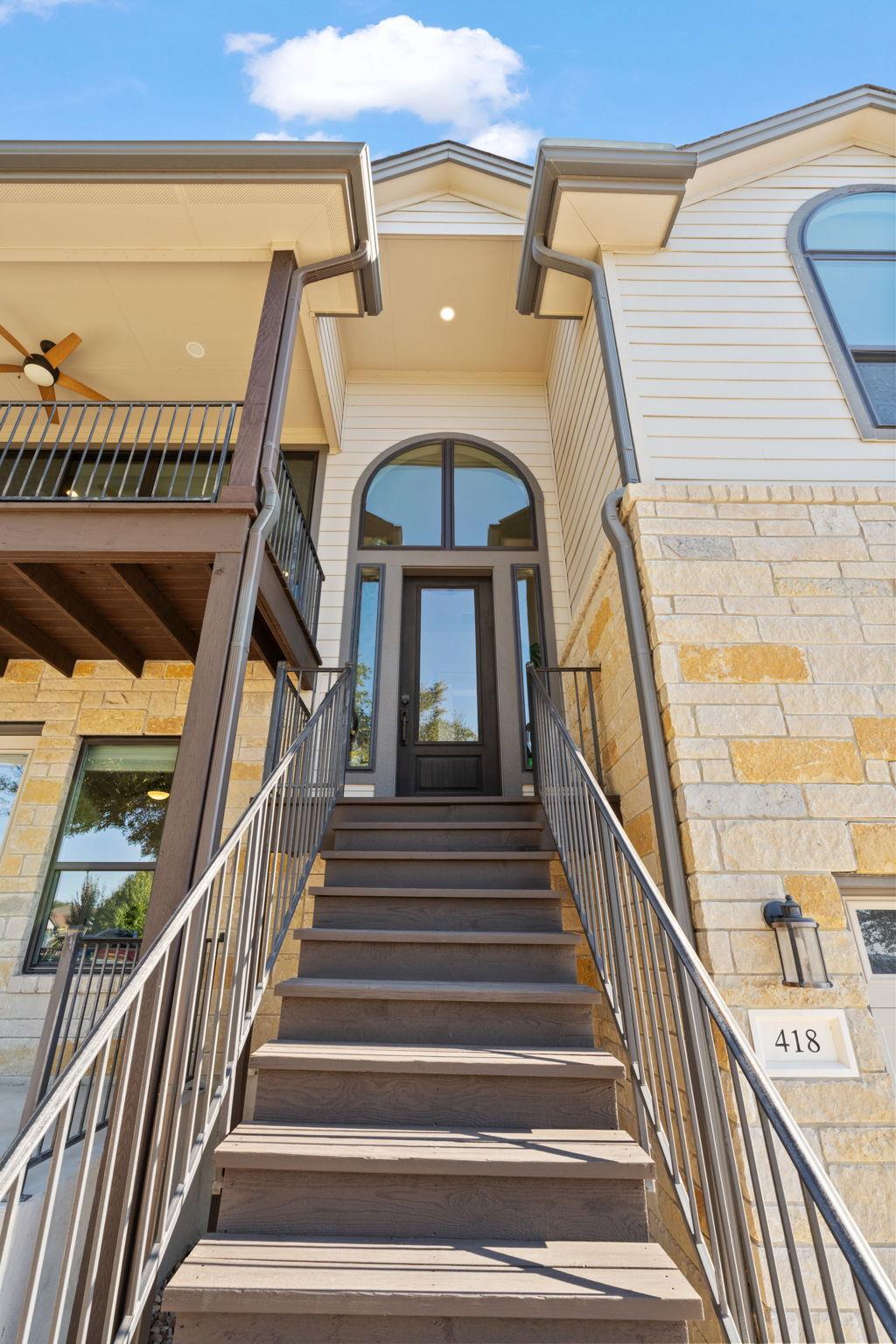 418 N Summit Ridge Dr N, Lago Vista, TX 78645