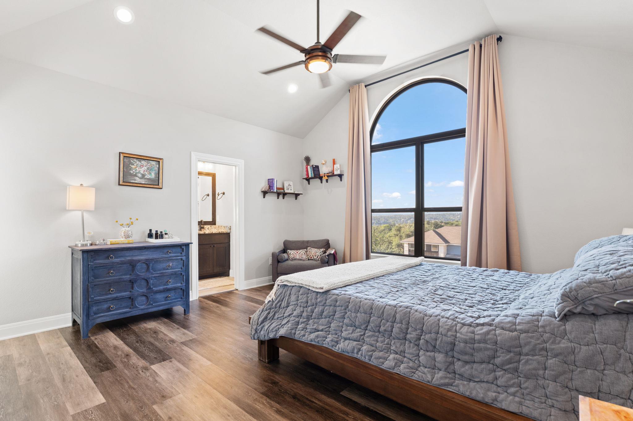 418 N Summit Ridge Dr N, Lago Vista, TX 78645