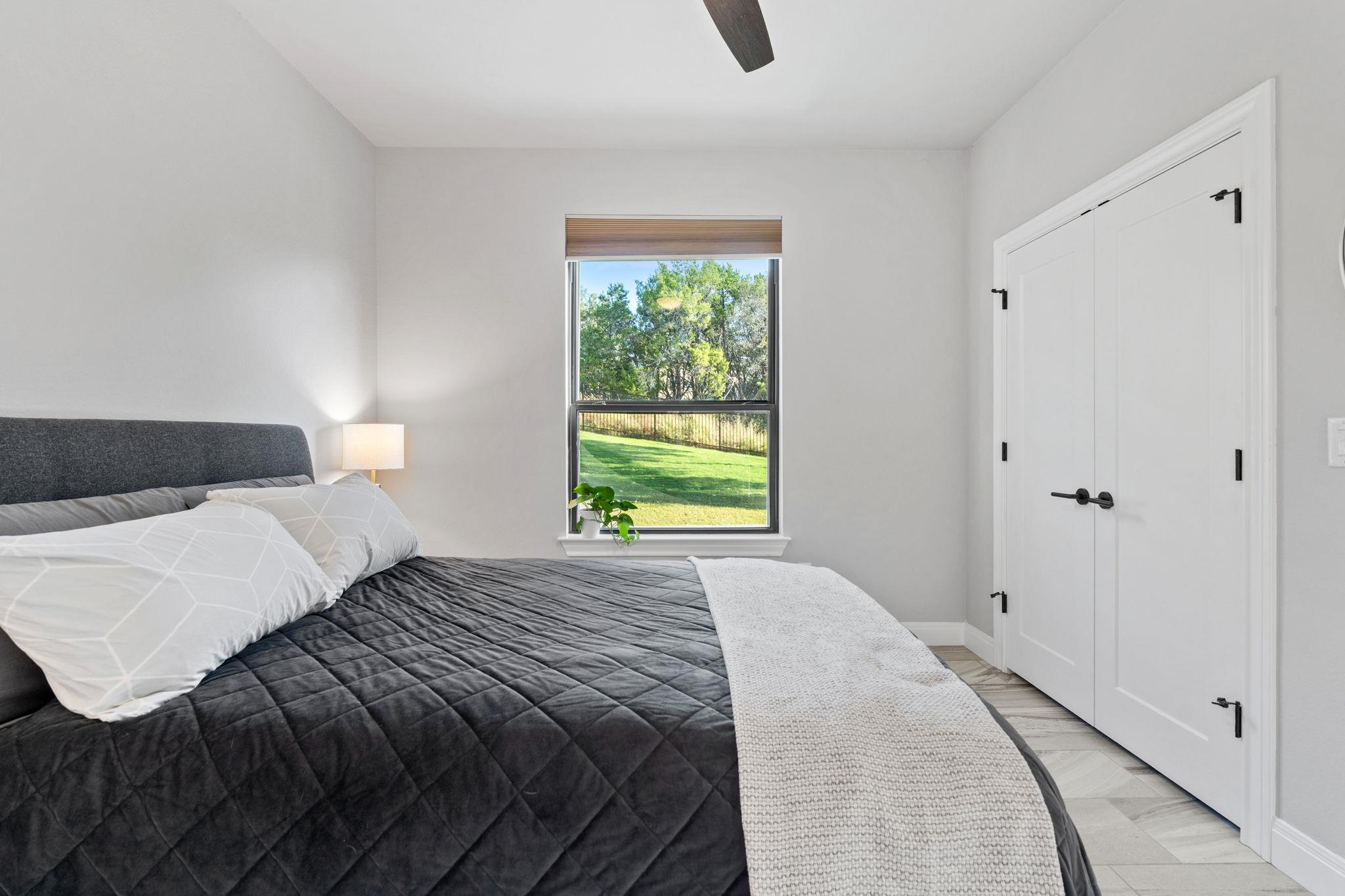 418 N Summit Ridge Dr N, Lago Vista, TX 78645