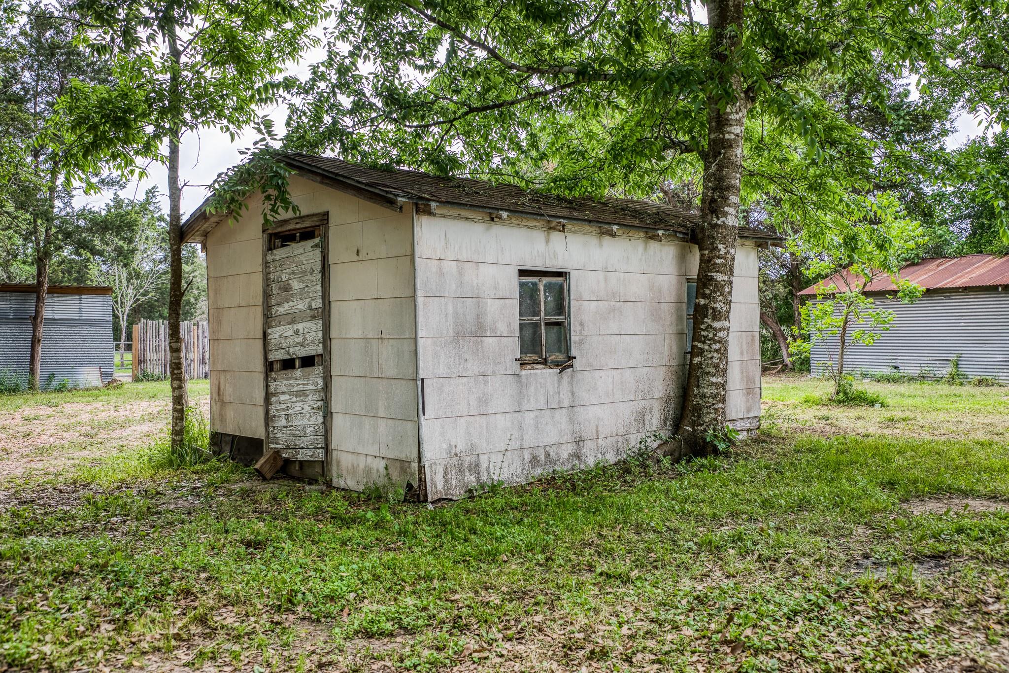 11235 Highway 159 W, Bellville, TX 77418