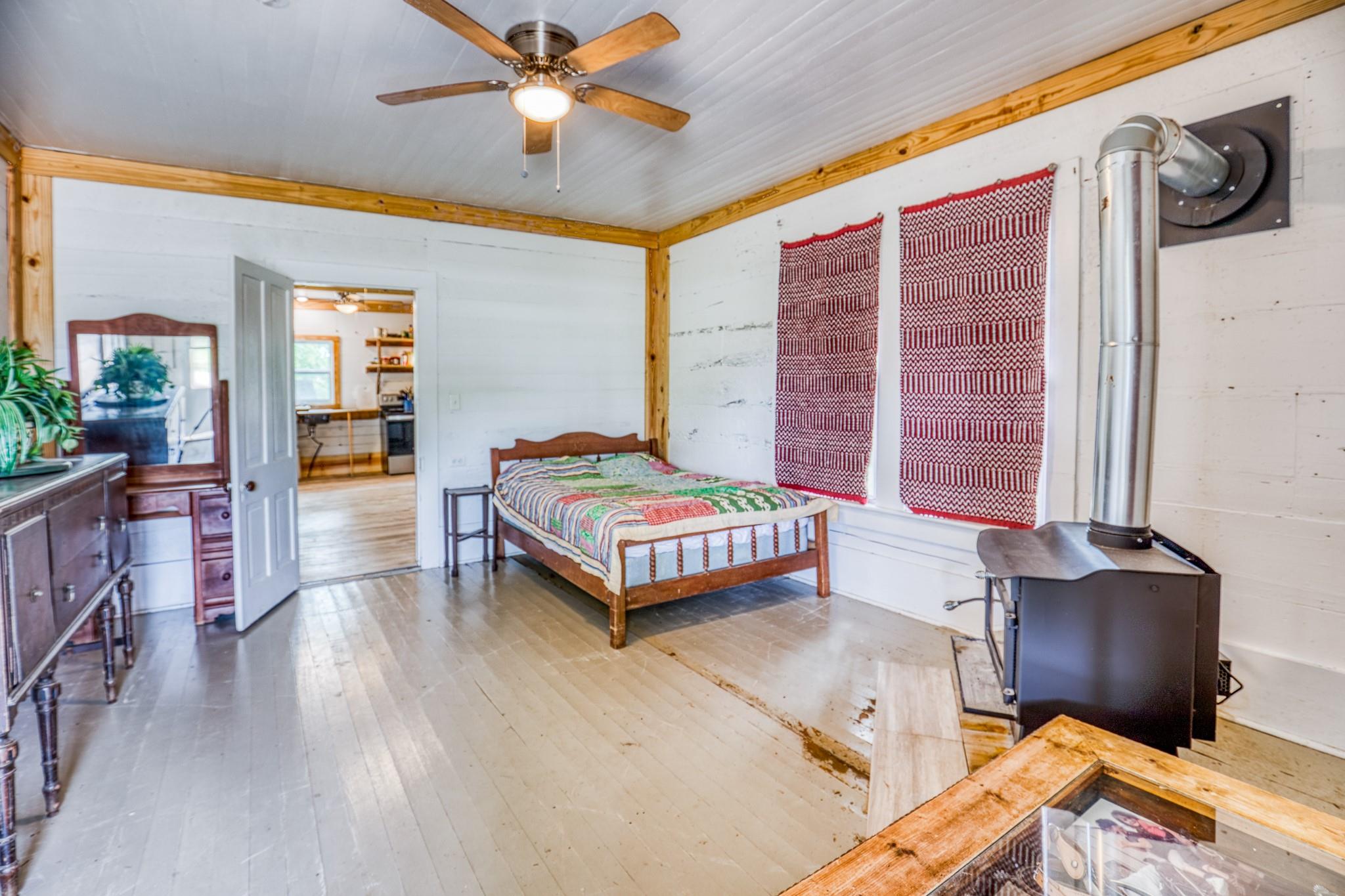 11235 Highway 159 W, Bellville, TX 77418