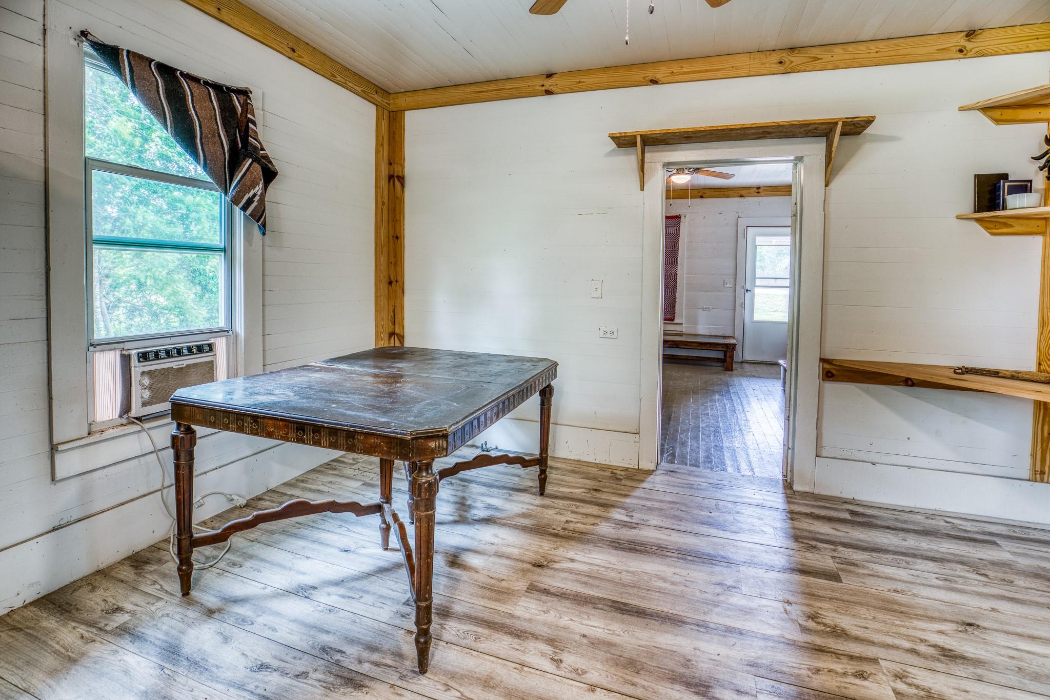 11235 Highway 159 W, Bellville, TX 77418