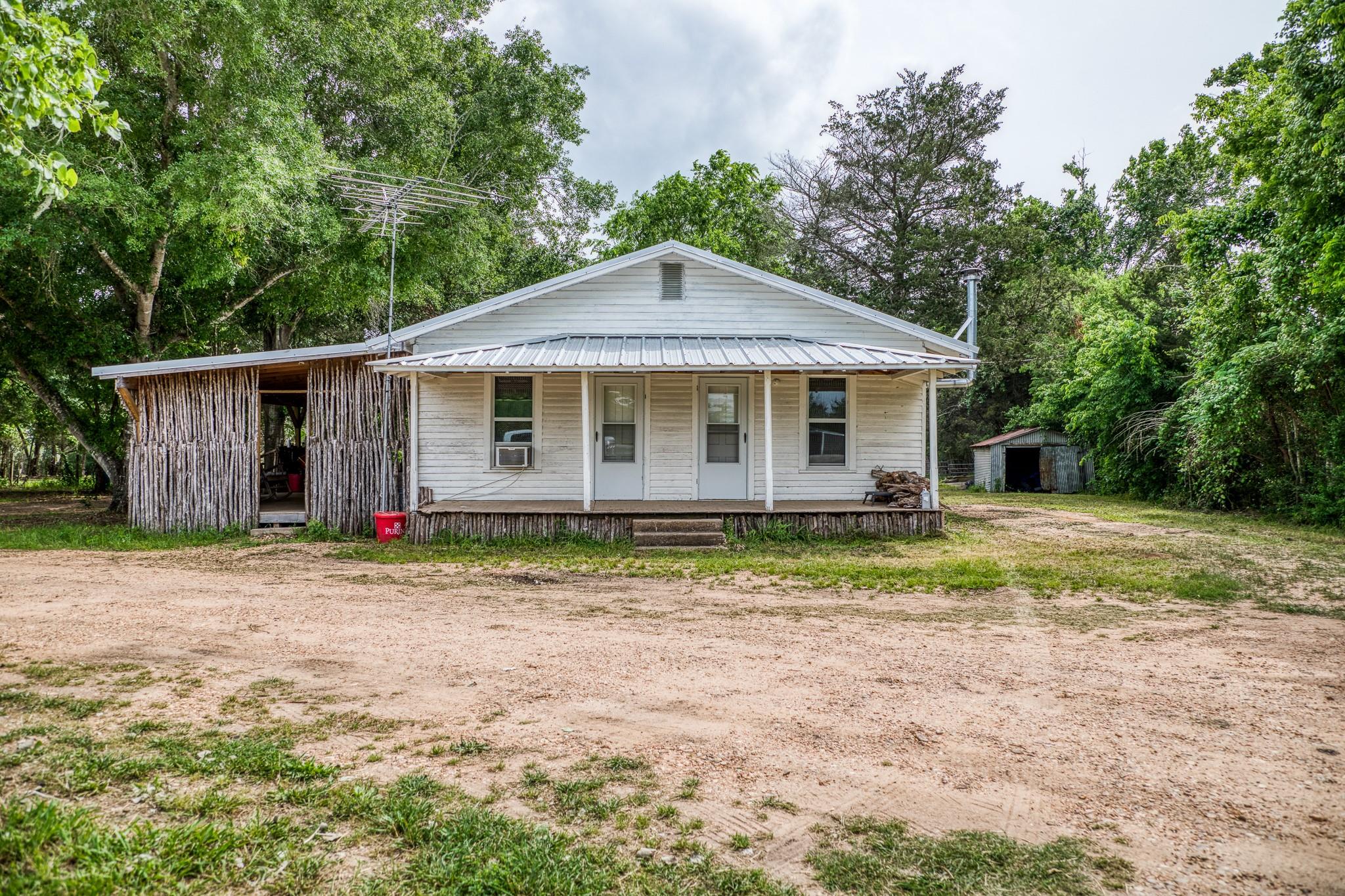 11235 Highway 159 W, Bellville, TX 77418