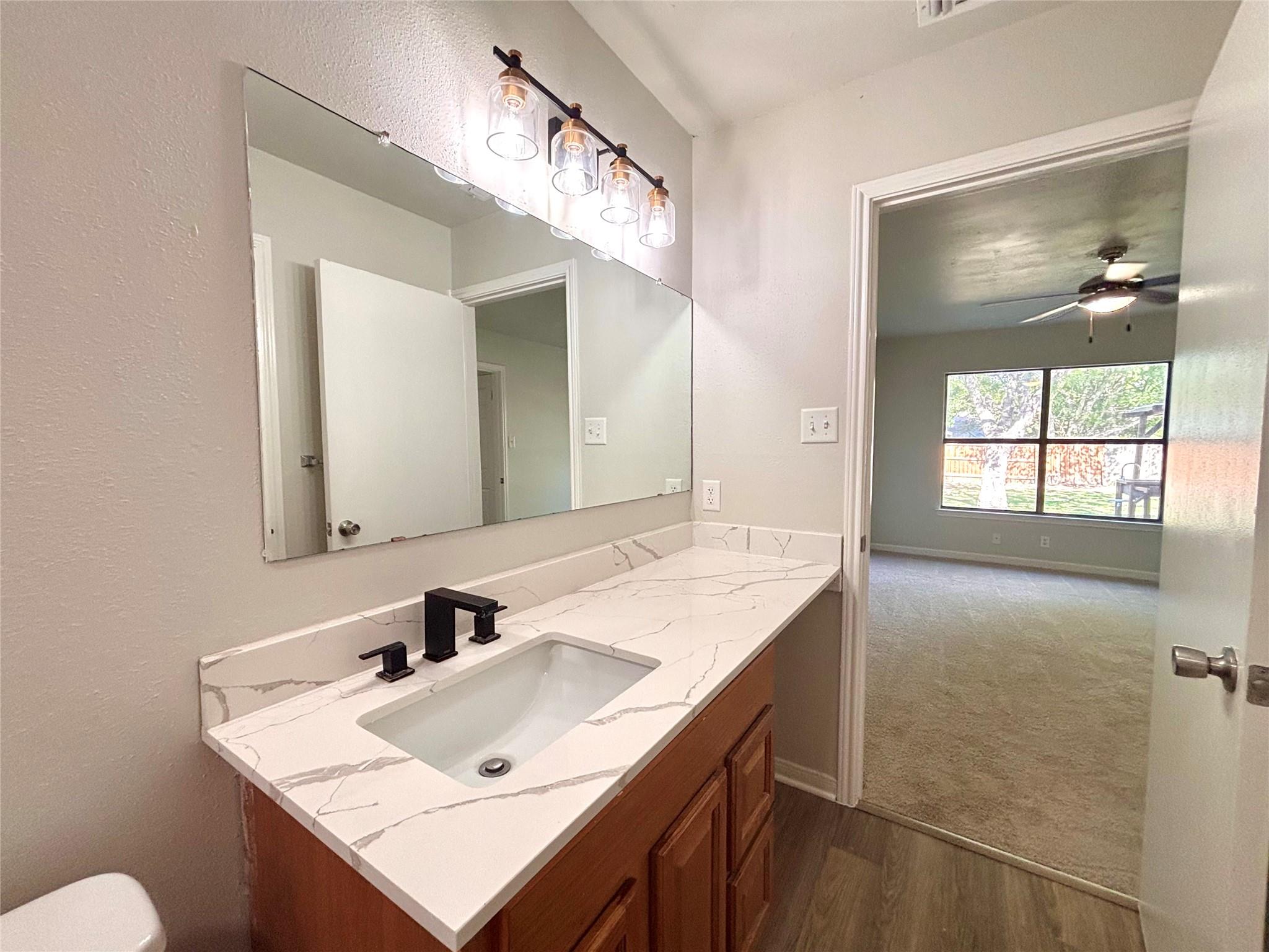 4204 Candle Sunrise Dr, San Antonio, TX 78244