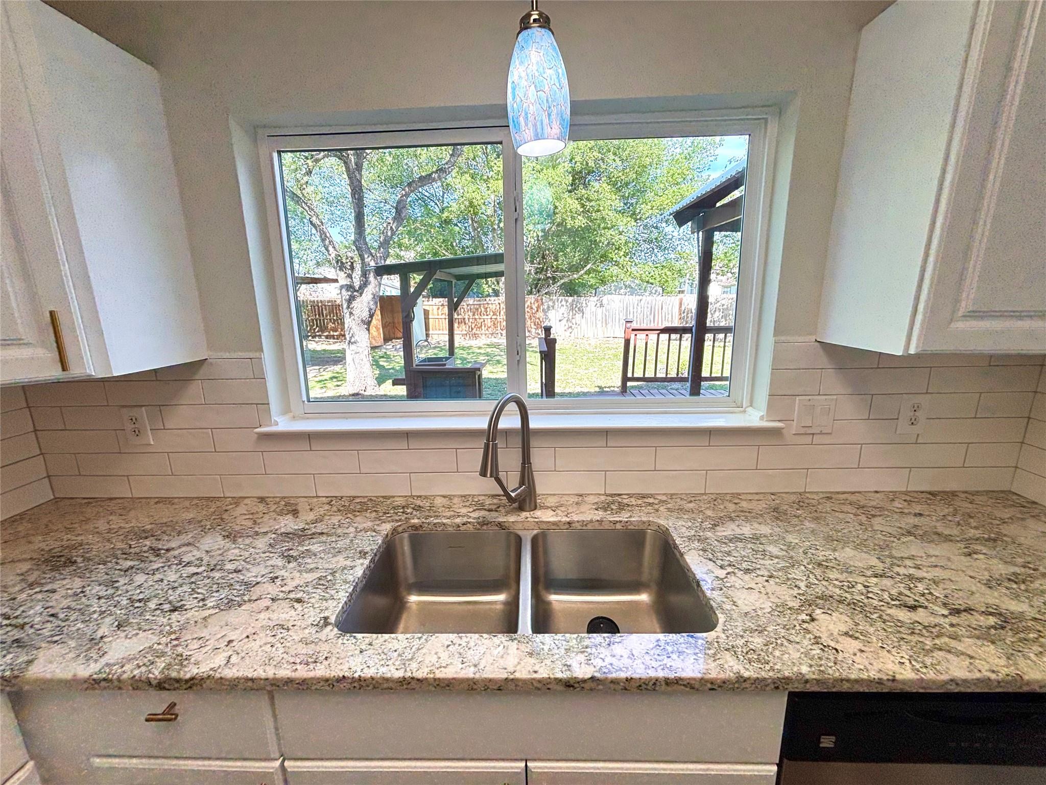 4204 Candle Sunrise Dr, San Antonio, TX 78244