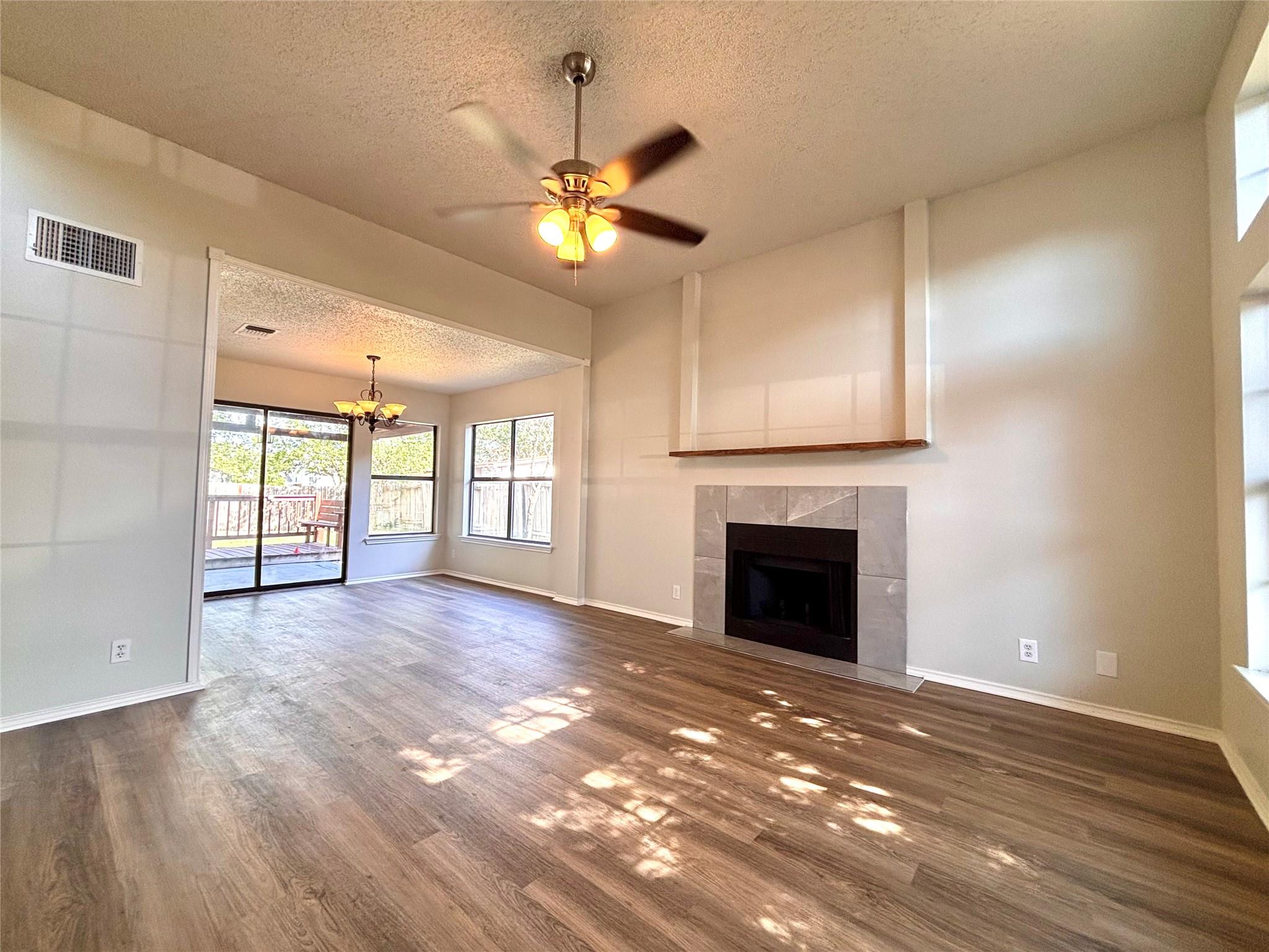 4204 Candle Sunrise Dr, San Antonio, TX 78244