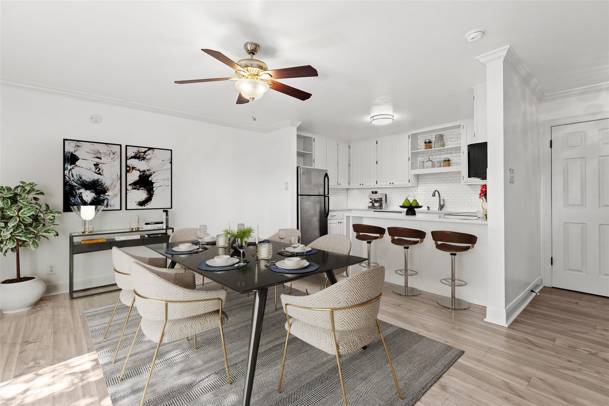 2500 Steck Ave # 5, Austin, TX 78757