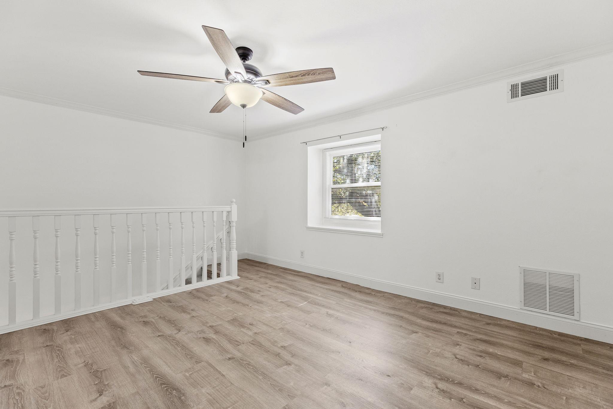 2500 Steck Ave # 5, Austin, TX 78757