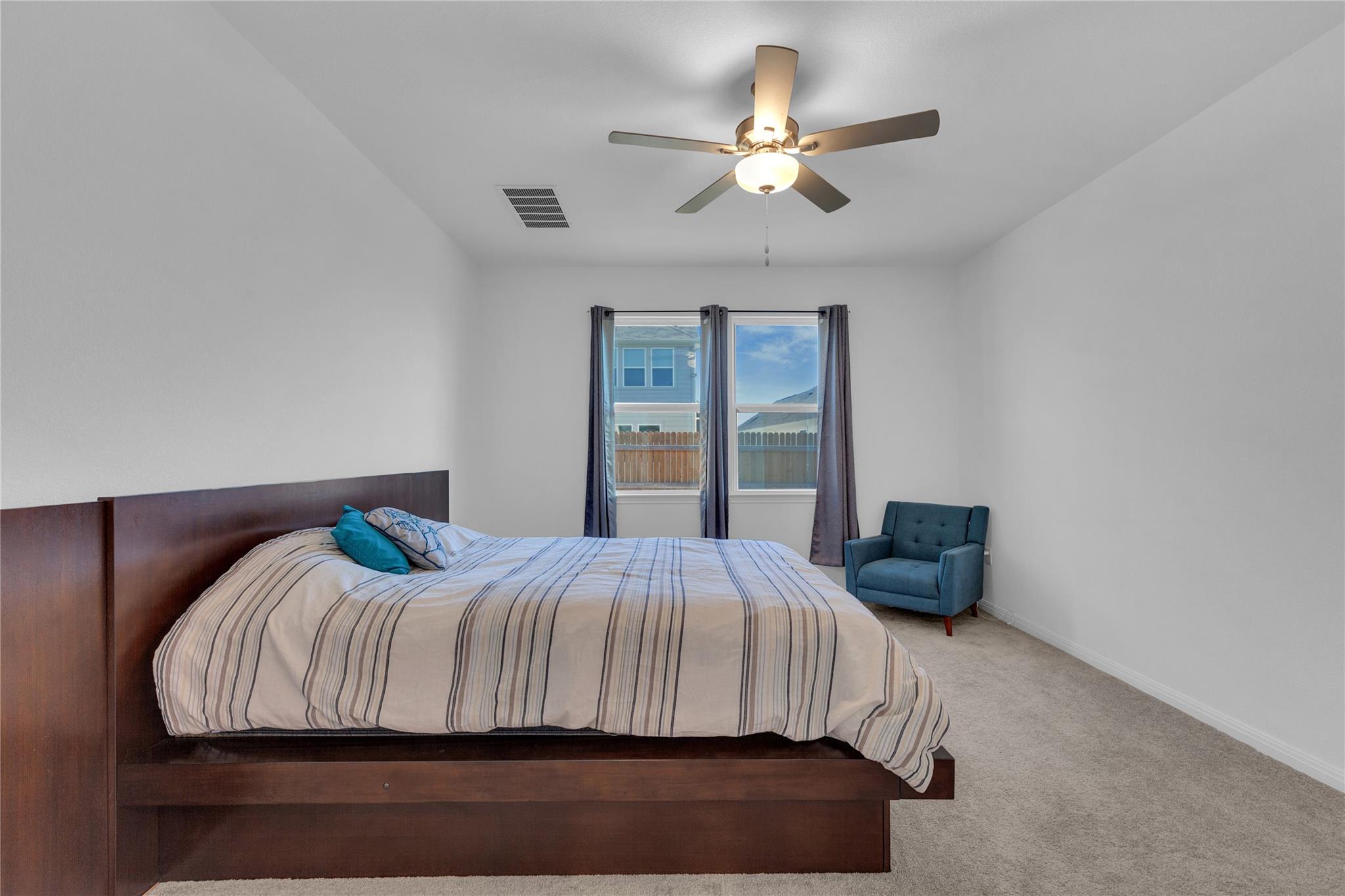 6017 Beverly Prairie Rd, Del Valle, TX 78617