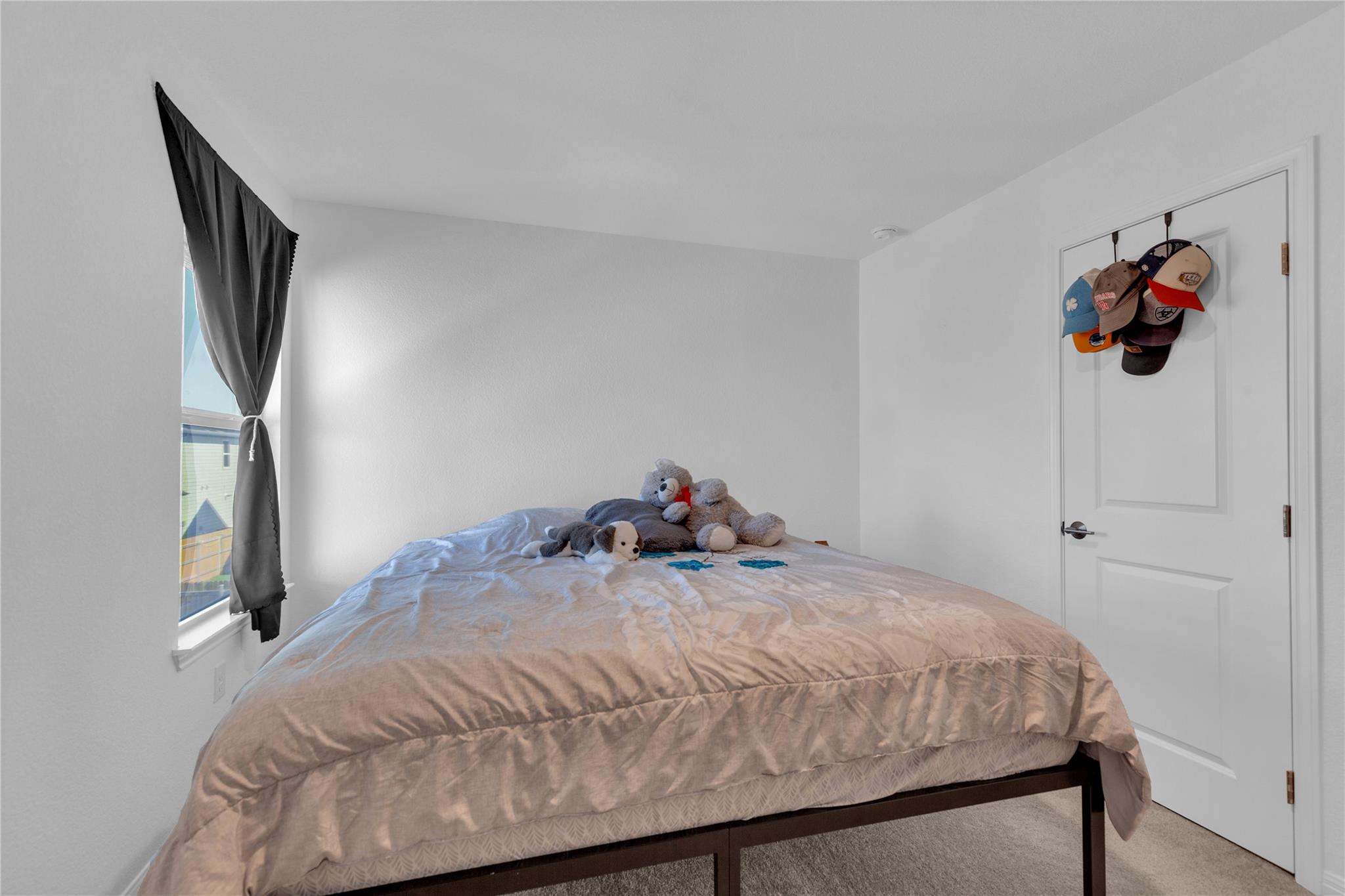 6017 Beverly Prairie Rd, Del Valle, TX 78617