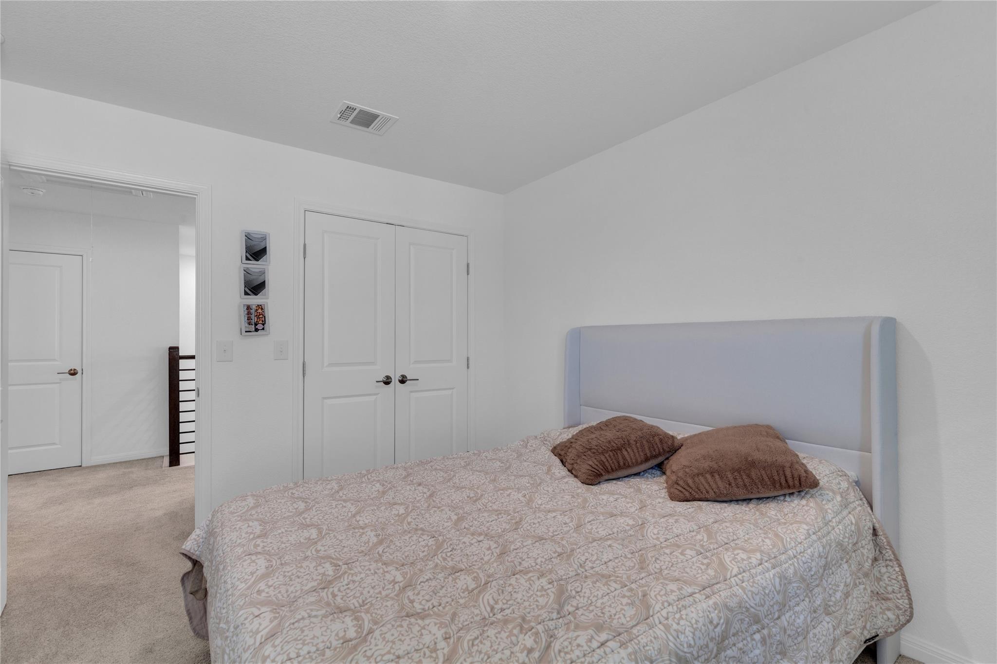 6017 Beverly Prairie Rd, Del Valle, TX 78617