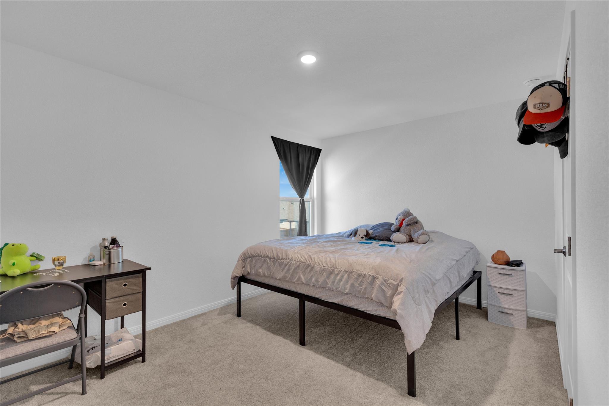 6017 Beverly Prairie Rd, Del Valle, TX 78617