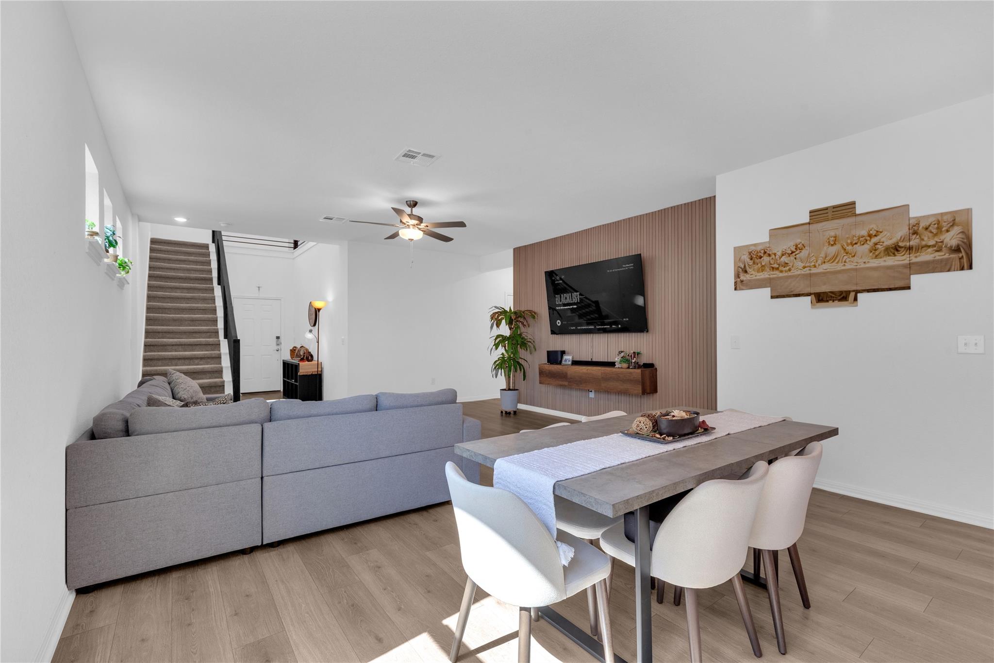 6017 Beverly Prairie Rd, Del Valle, TX 78617