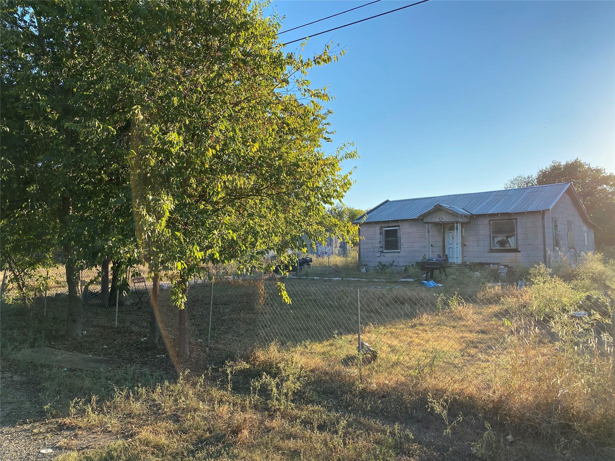 404 Whispering Oaks Loop, Killeen, TX 76549