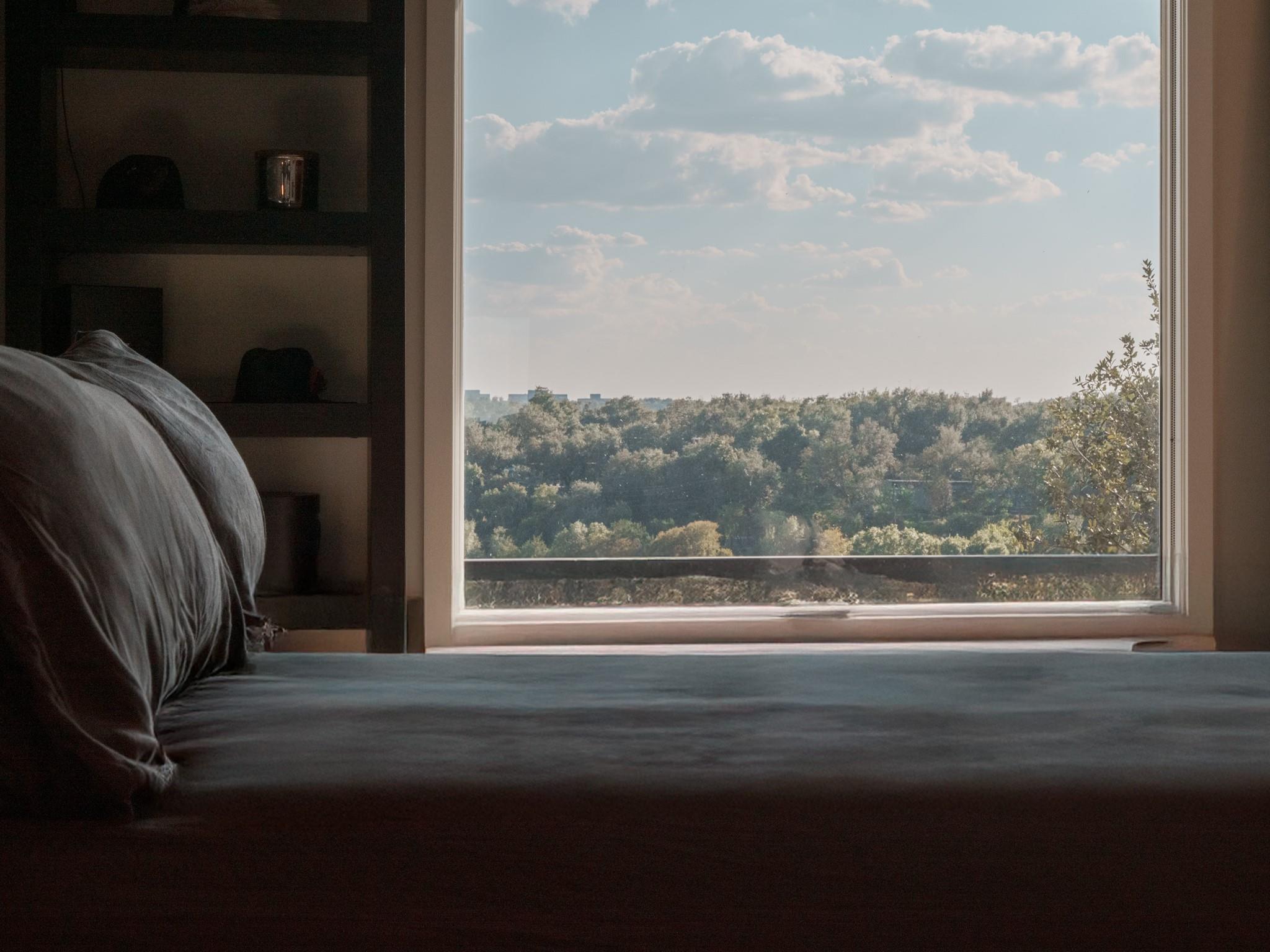 809 Redbud Trl, West Lake Hills, TX 78746