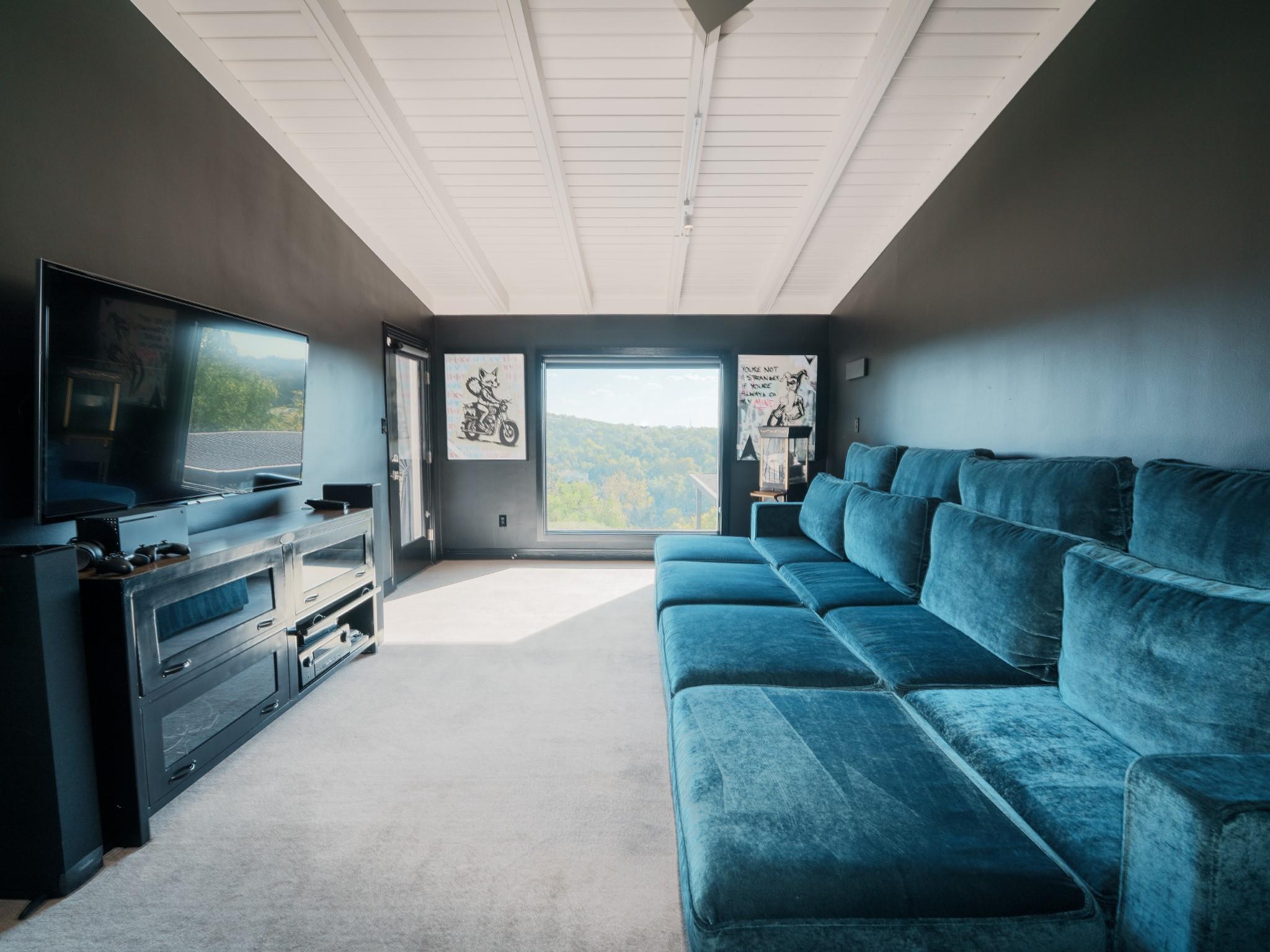 809 Redbud Trl, West Lake Hills, TX 78746