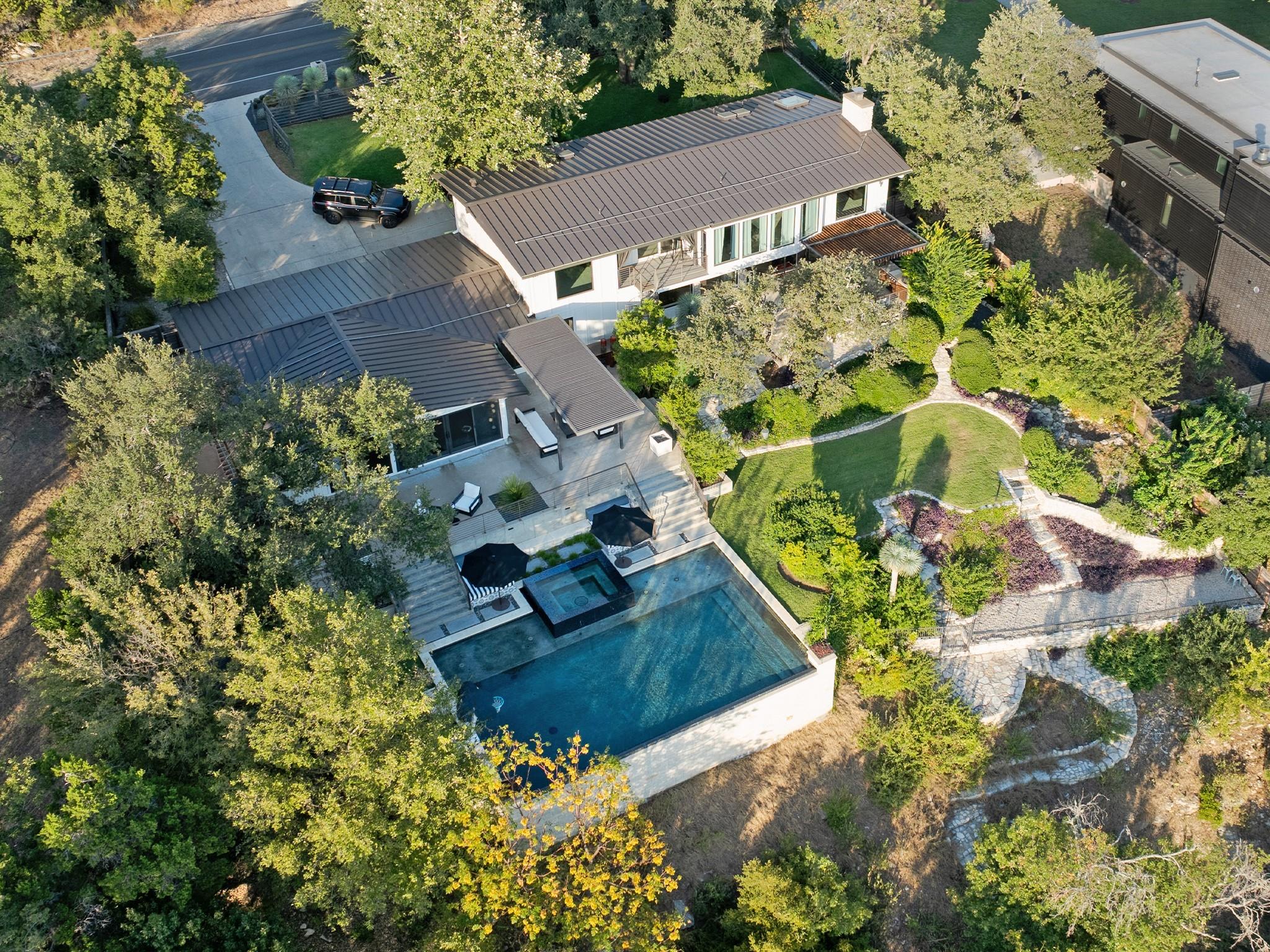 809 Redbud Trl, West Lake Hills, TX 78746