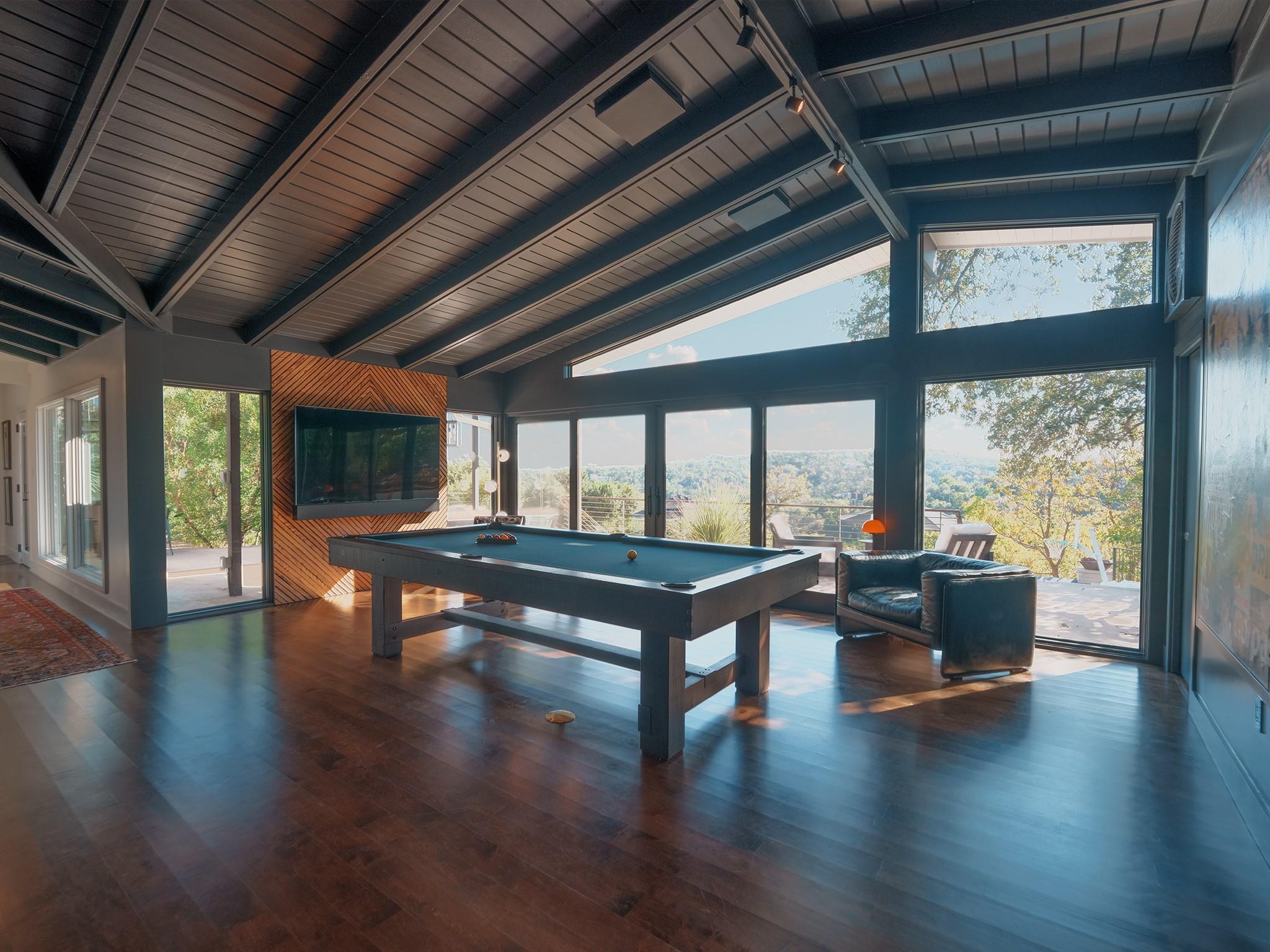 809 Redbud Trl, West Lake Hills, TX 78746