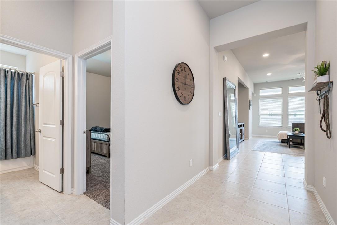 121 Fattoria Cv, Liberty Hill, TX 78642