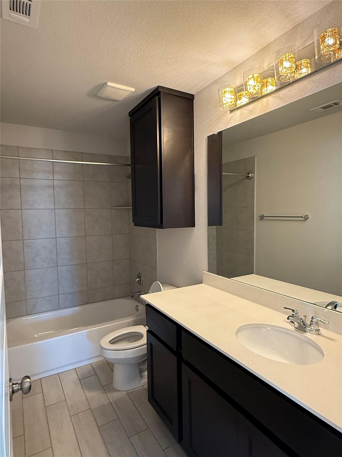 1720 Artesian Springs Xing, Leander, TX 78641