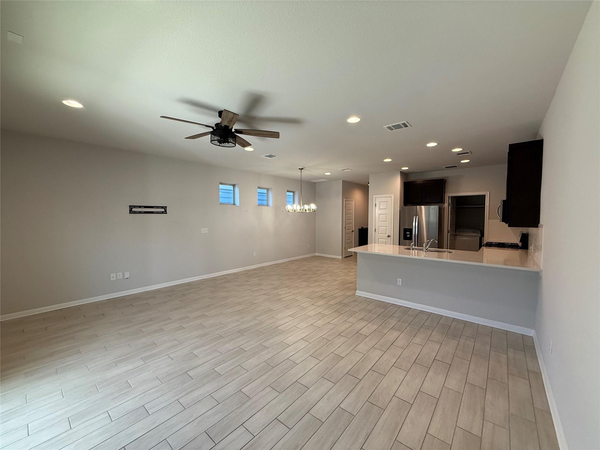 1720 Artesian Springs Xing, Leander, TX 78641