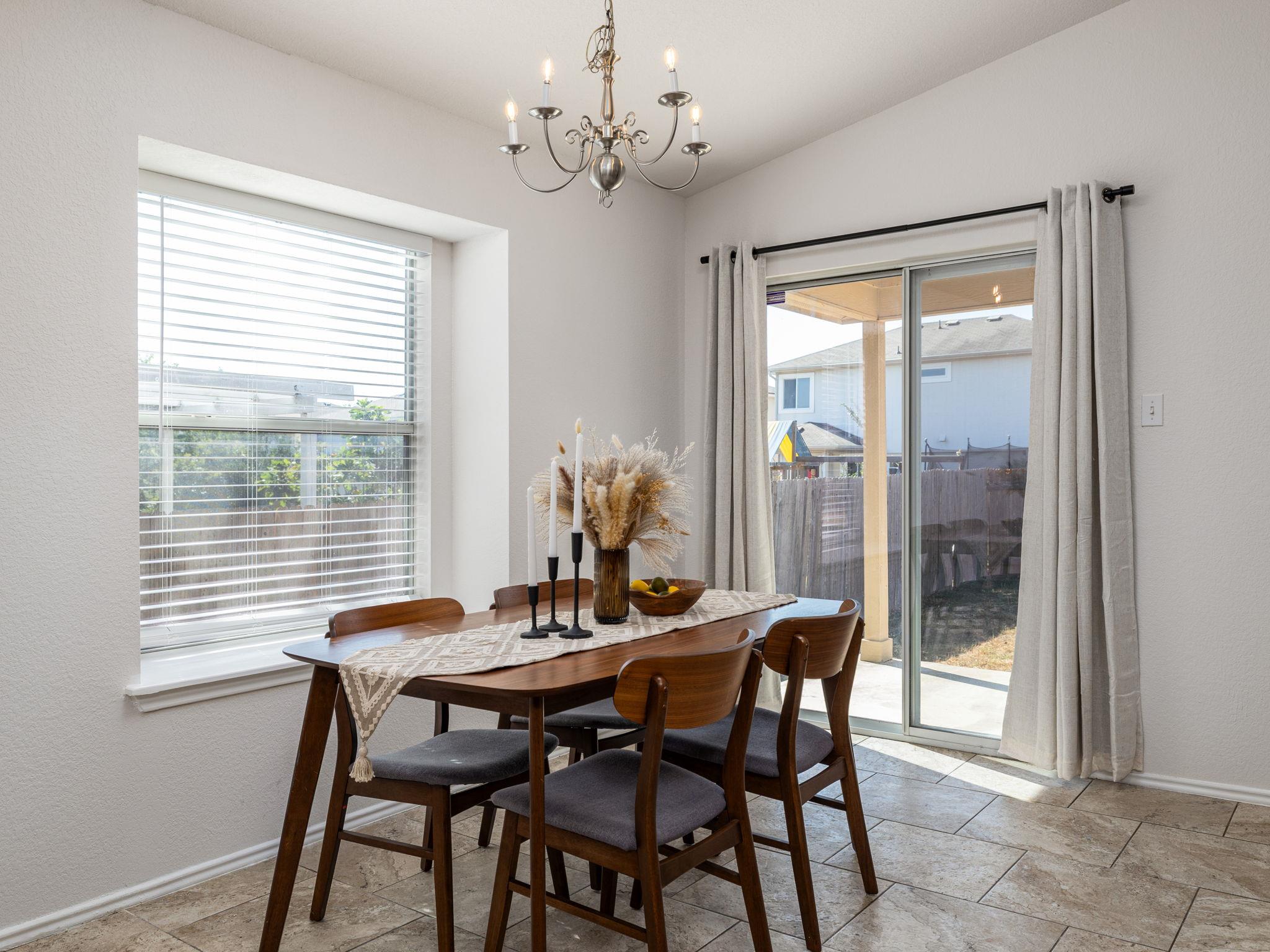 536 Sweet Leaf Ln, Pflugerville, TX 78660