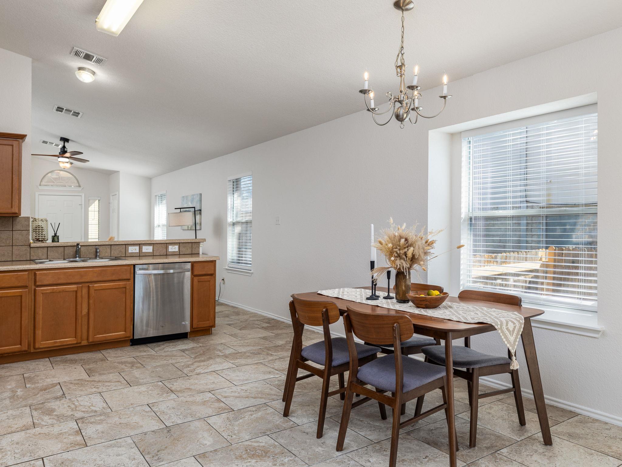 536 Sweet Leaf Ln, Pflugerville, TX 78660