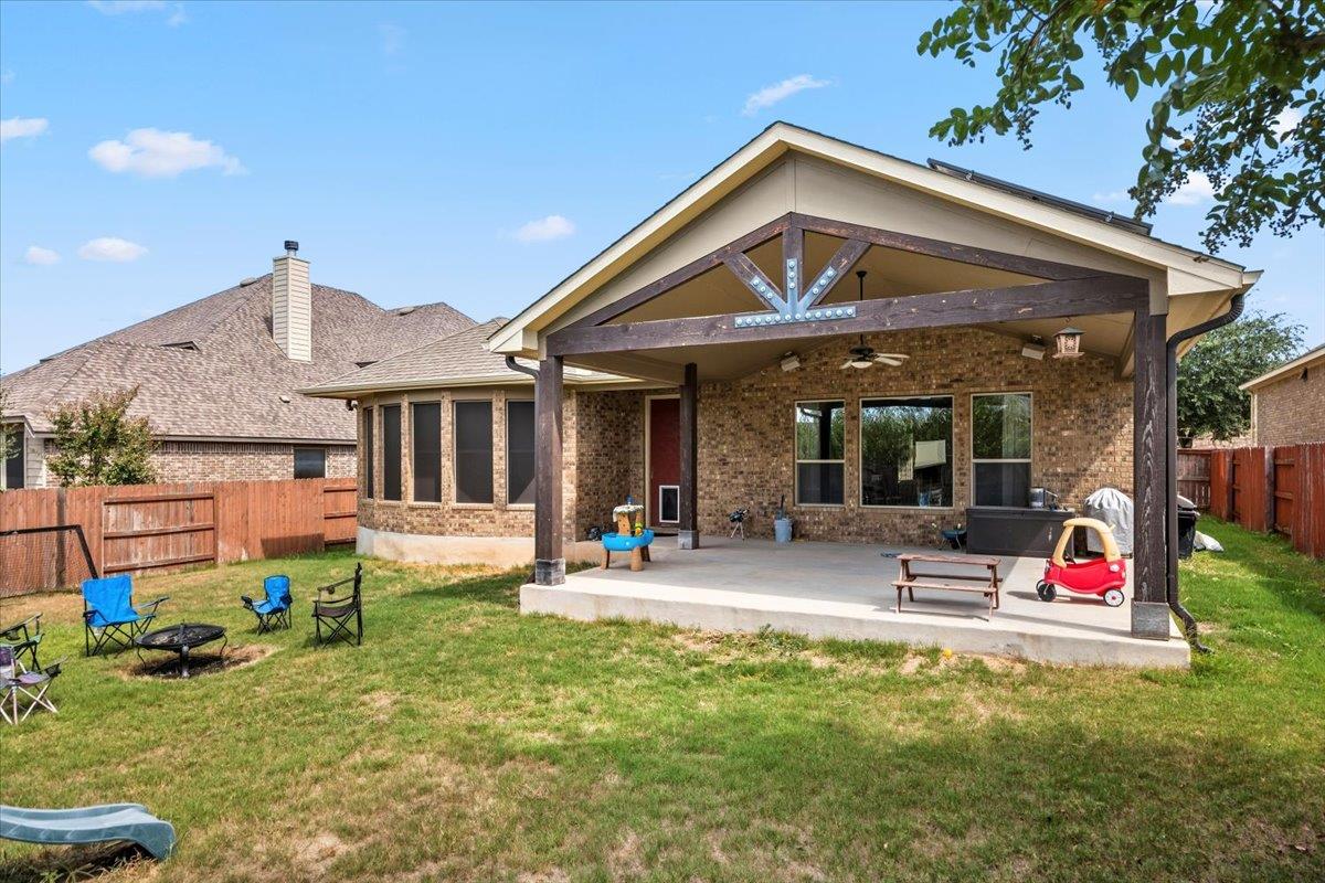 1505 Long Shadow Ln, Georgetown, TX 78628