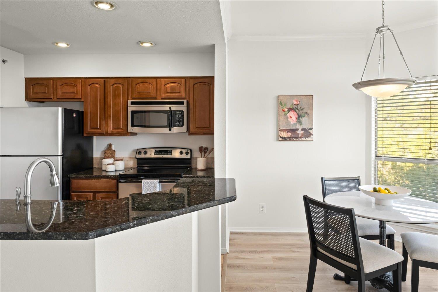 6000 Shepherd Mountain Cv # 1904, Austin, TX 78730