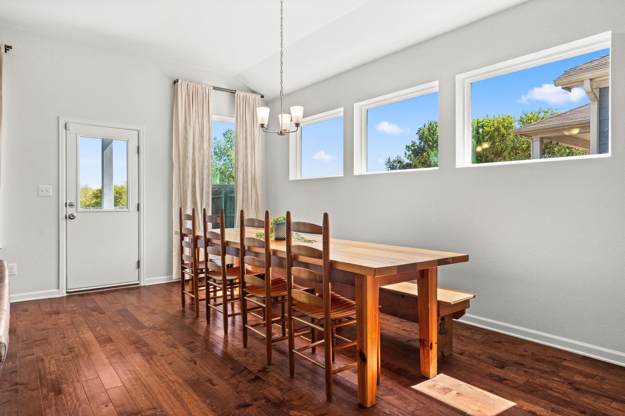 489 Bridgestone Way, Buda, TX 78610