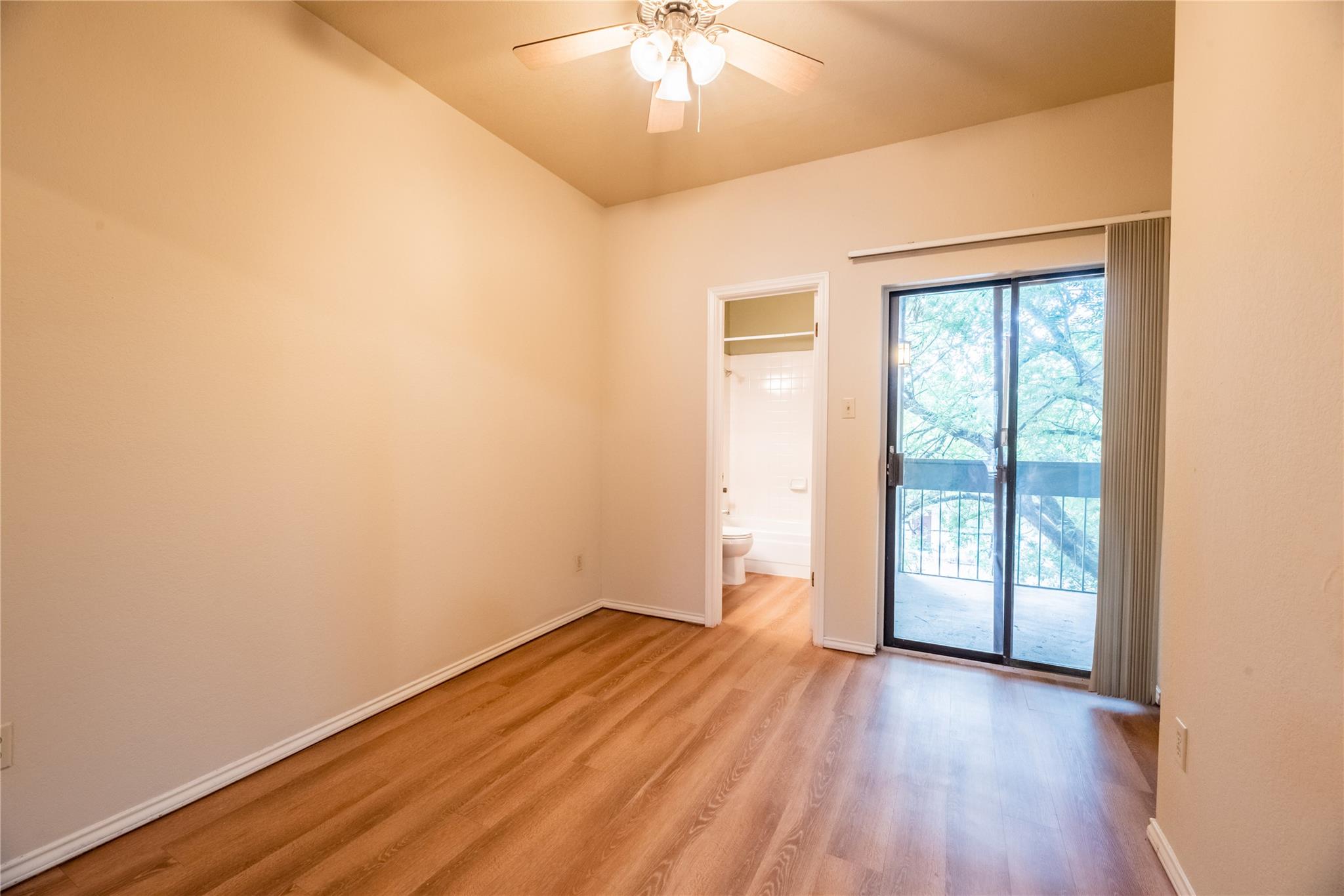 601 Nelray Blvd # 5, Austin, TX 78751
