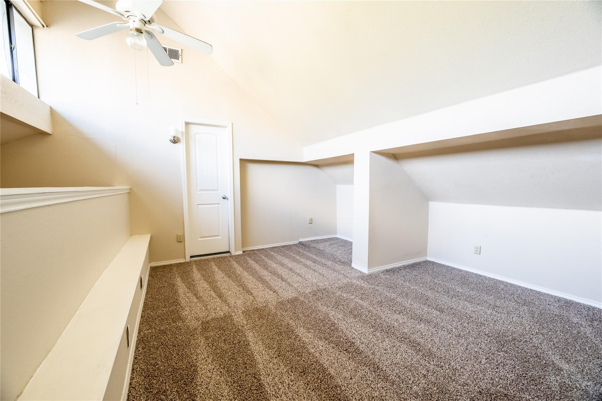 601 Nelray Blvd # 5, Austin, TX 78751