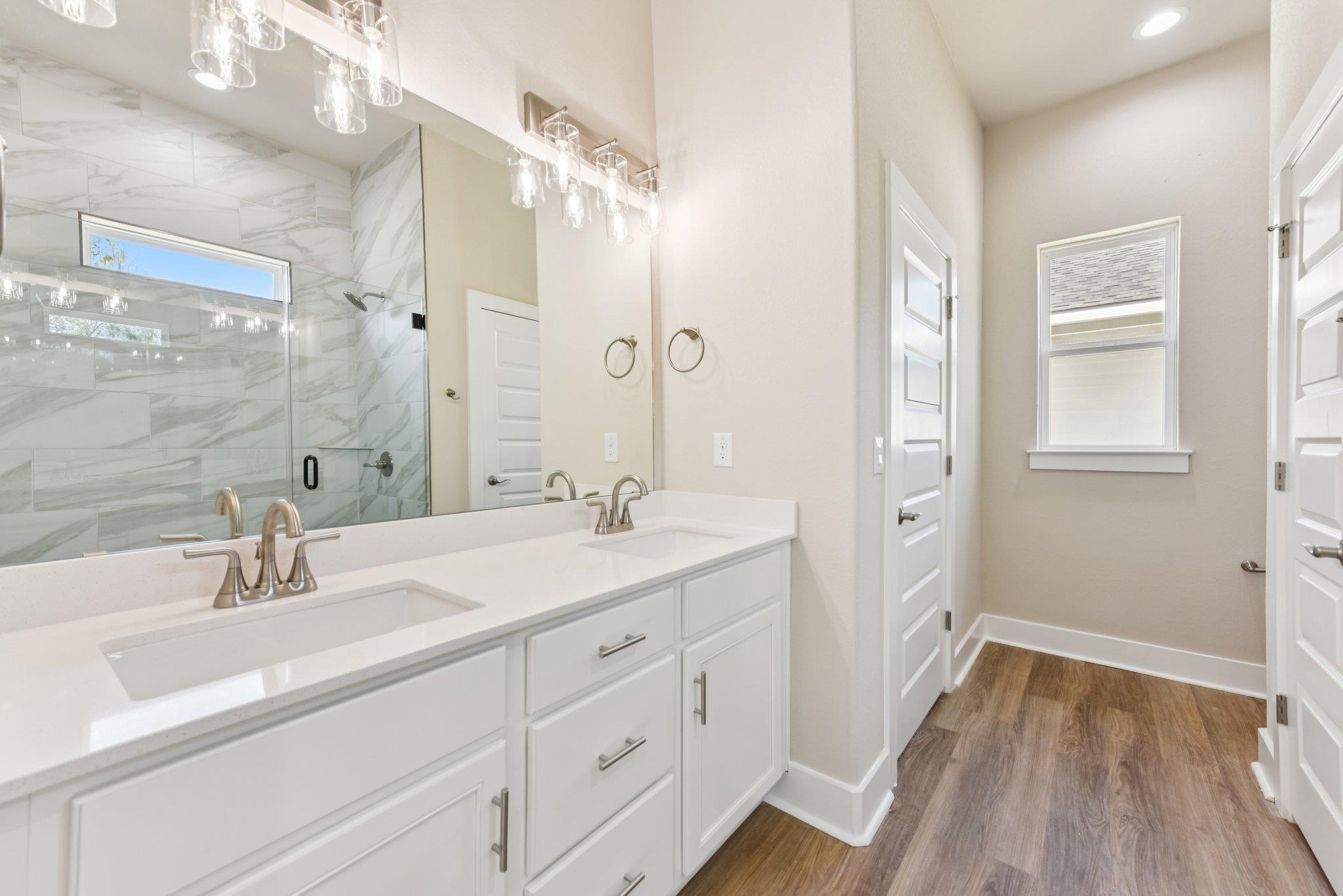 855 Cypress Ln, Cottonwood Shores, TX 78657