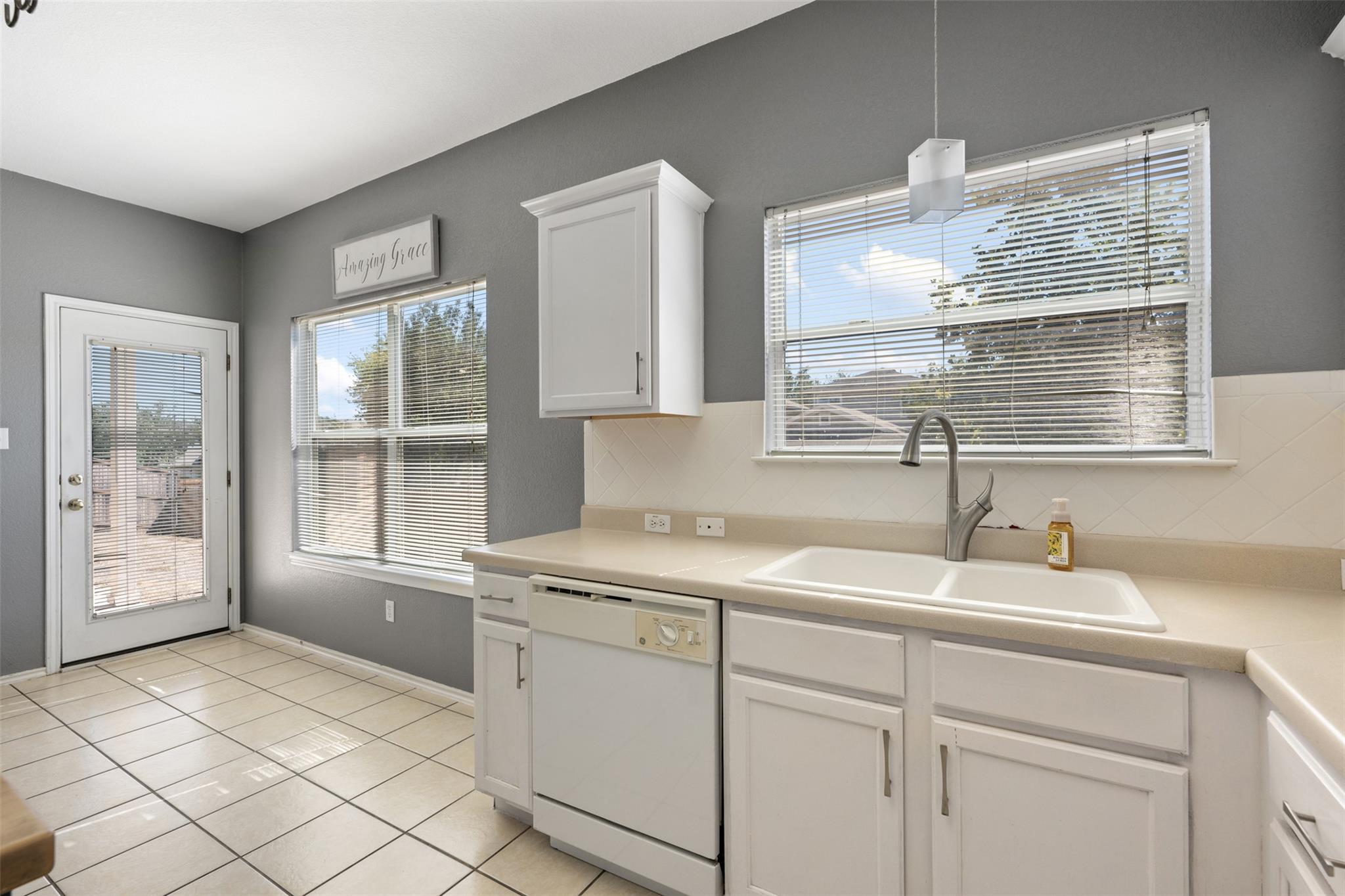 9401 Brandts Wood St, Austin, TX 78744