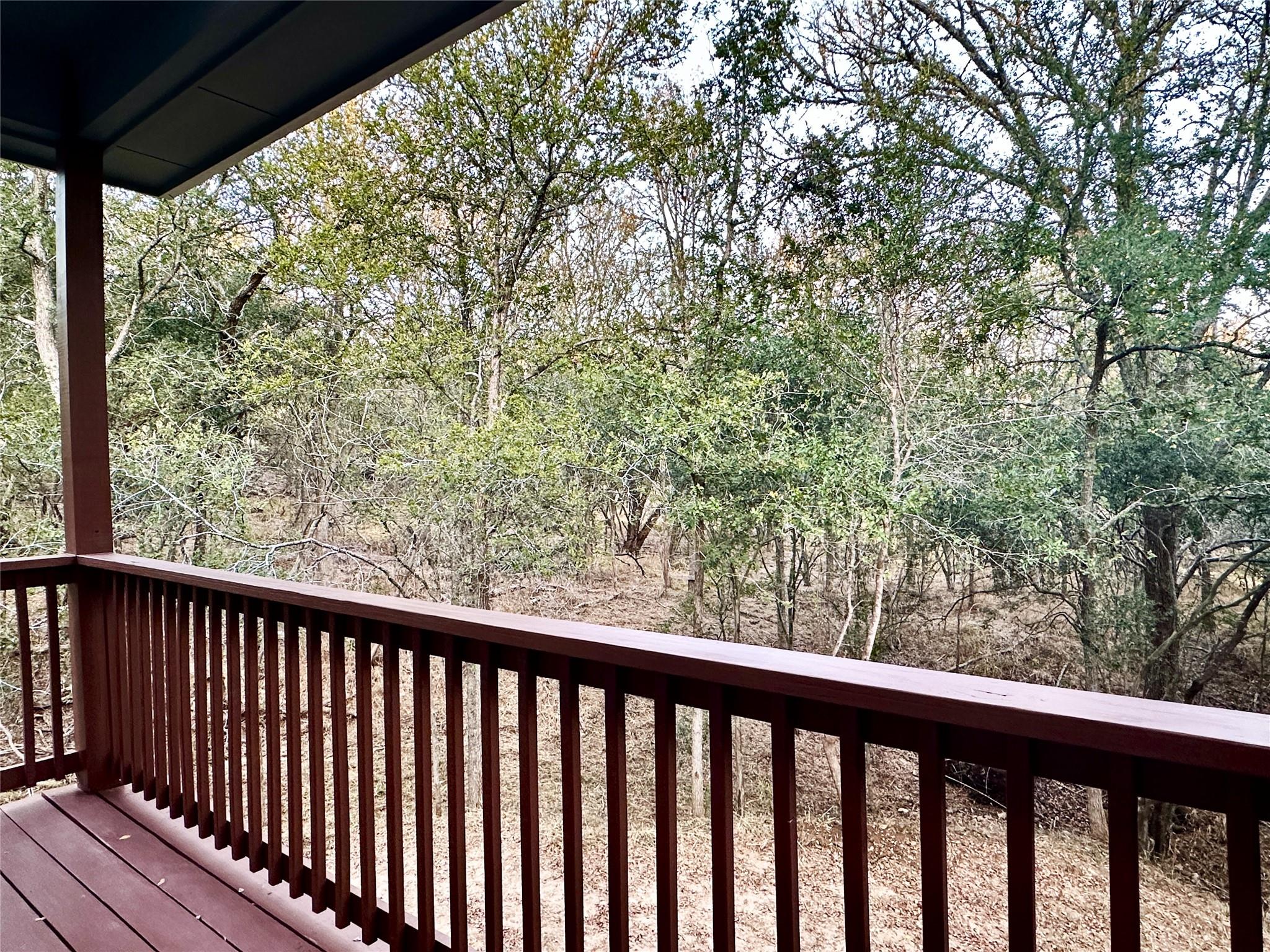 105 Diamond Head Dr, Bastrop, TX 78602