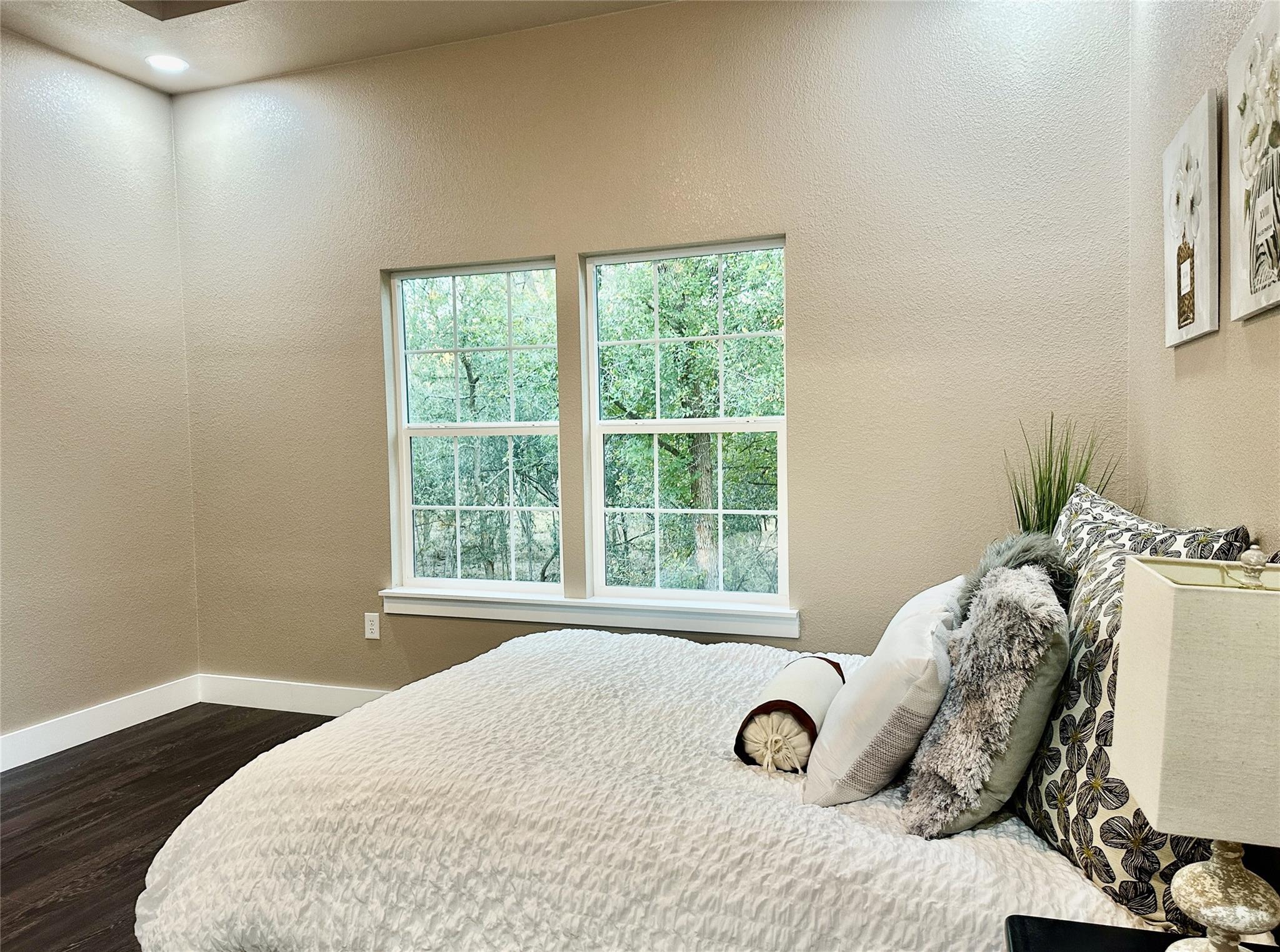 105 Diamond Head Dr, Bastrop, TX 78602