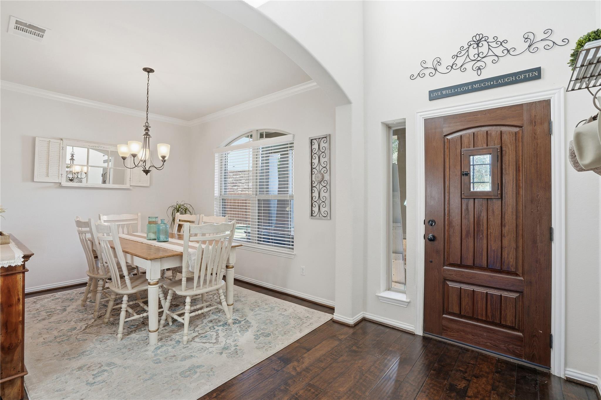 4034 Geary St, Round Rock, TX 78681