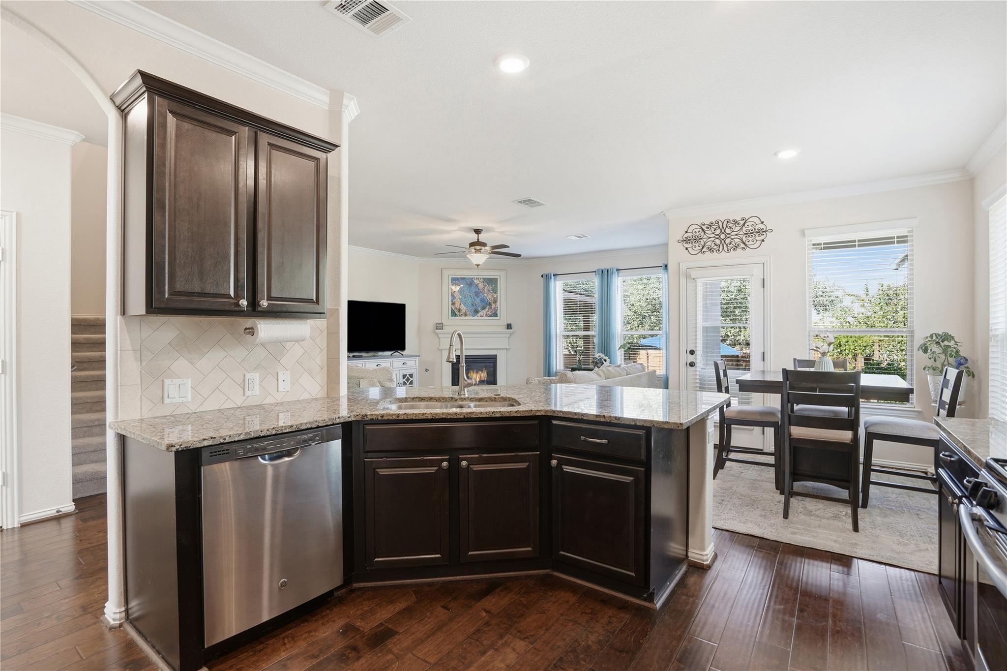 4034 Geary St, Round Rock, TX 78681