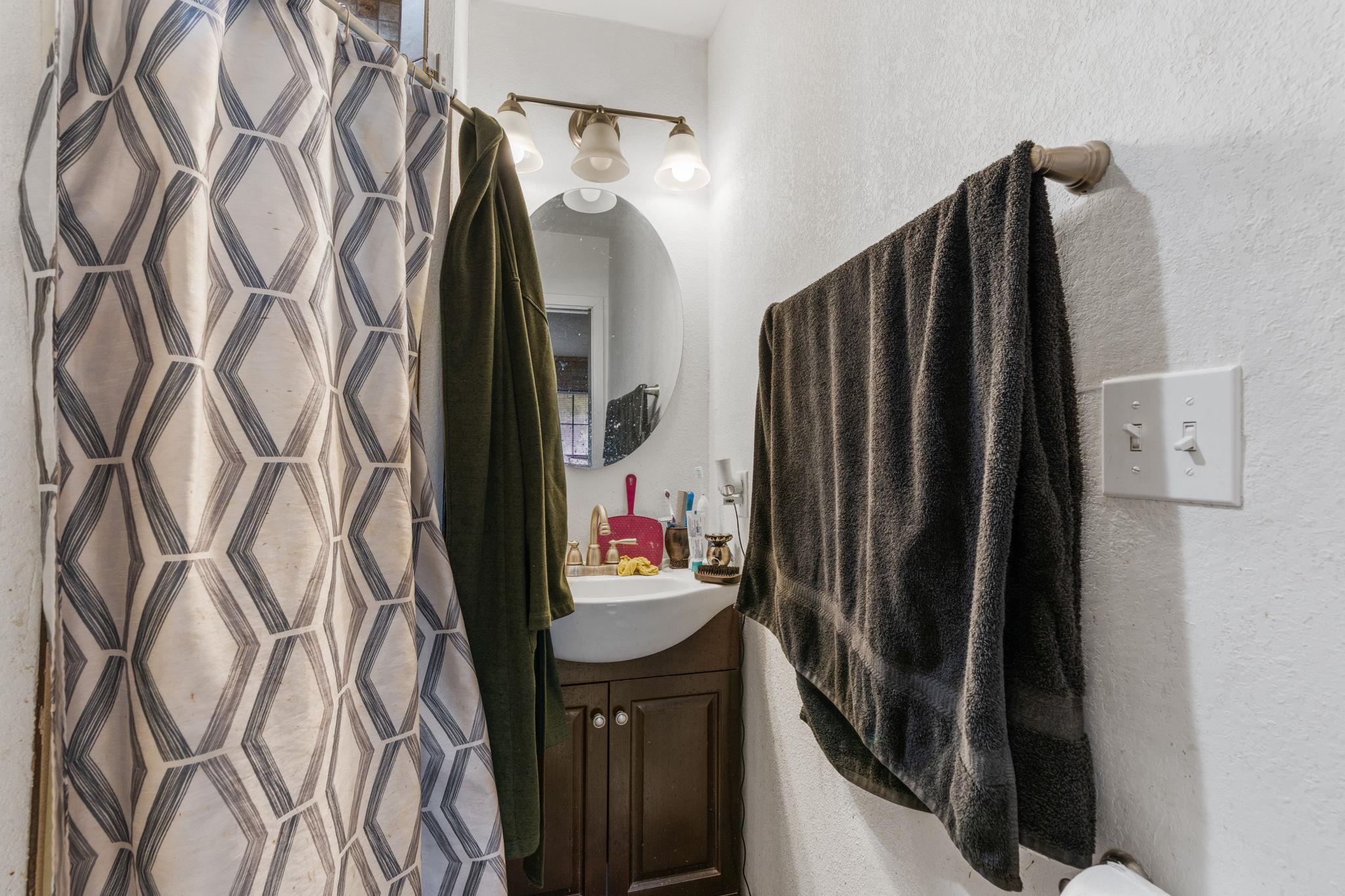 950 County Road 481, Thrall, TX 76578